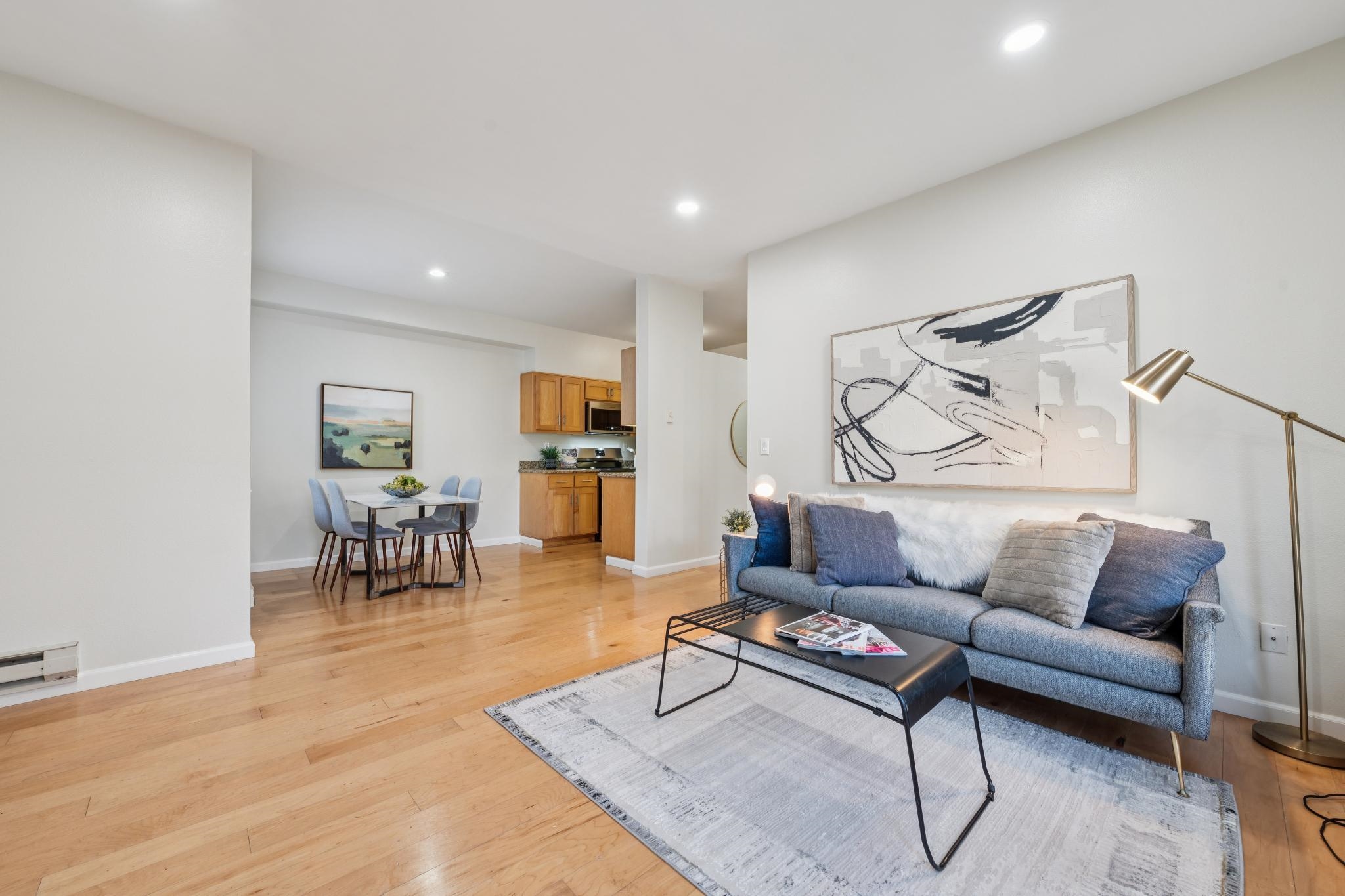 Photo #8: 41120235 Listing: Photo #8