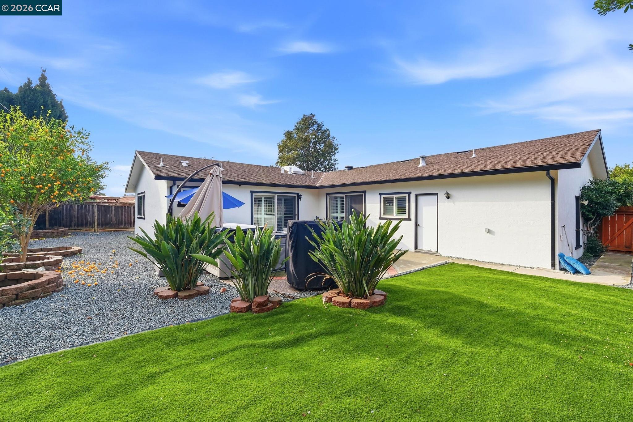 Detail Gallery Image 28 of 29 For 1760 Elmhurst Ln, Concord,  CA 94521 - 4 Beds | 2 Baths