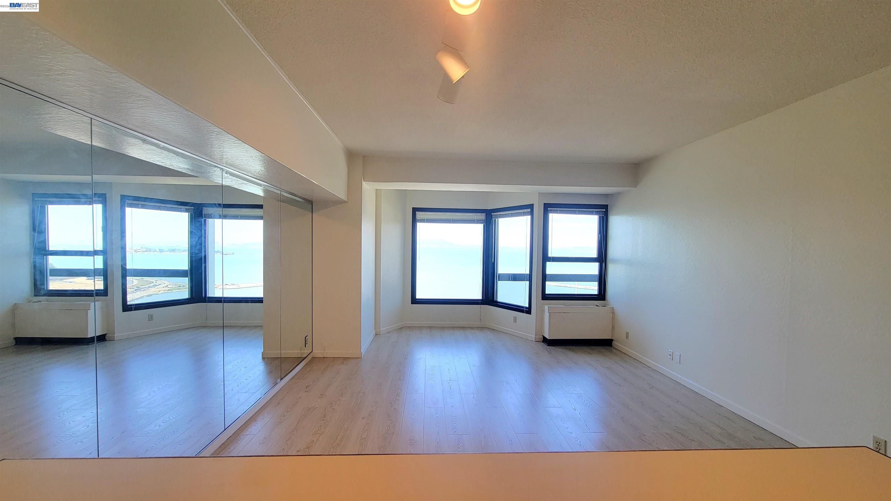 6363 Christie Ave # 1915, Emeryville CA 94608 — photo 12