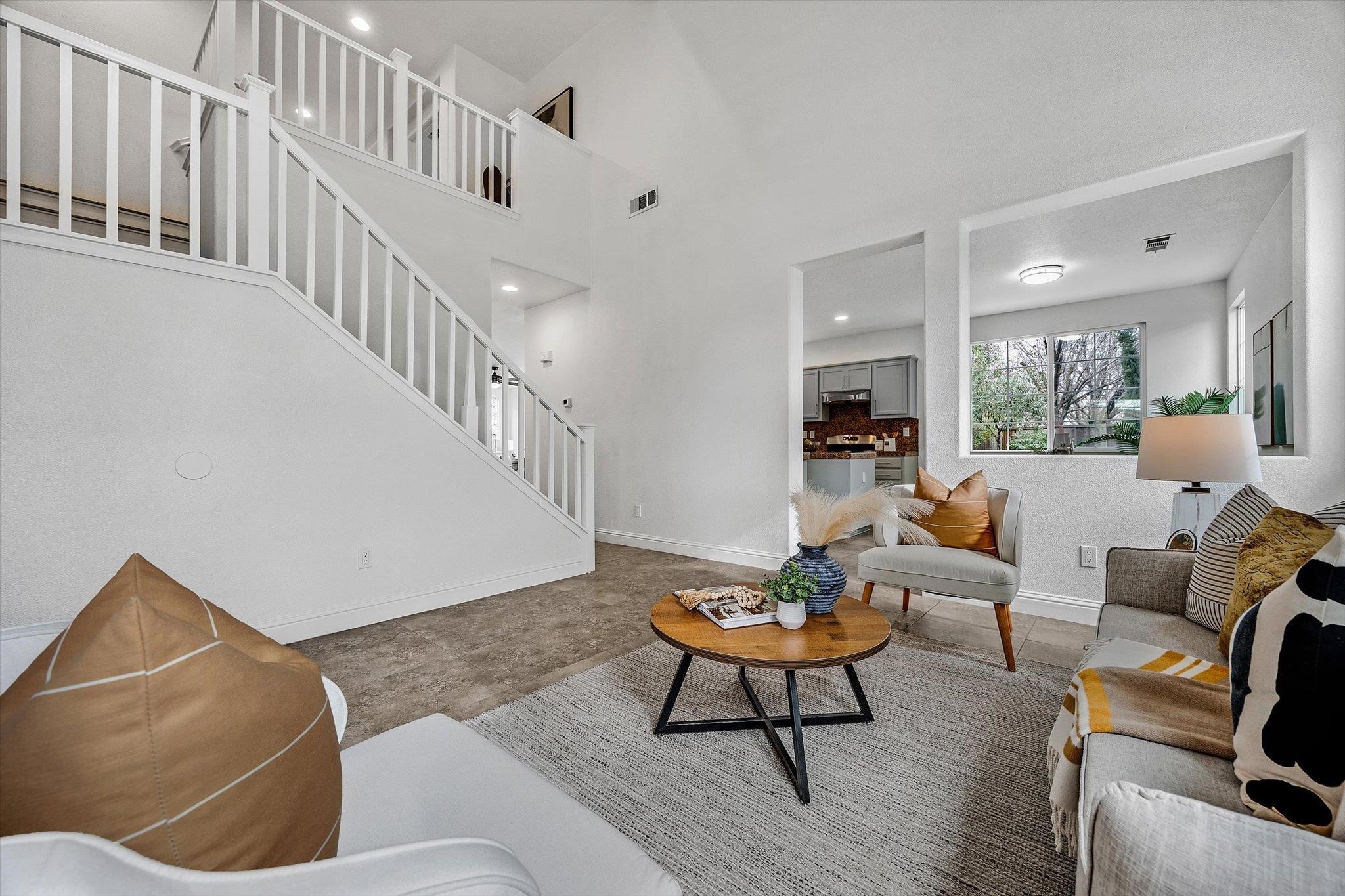 Detail Gallery Image 8 of 59 For 4726 Dandelion Loop, Tracy,  CA 95377 - 4 Beds | 2/1 Baths