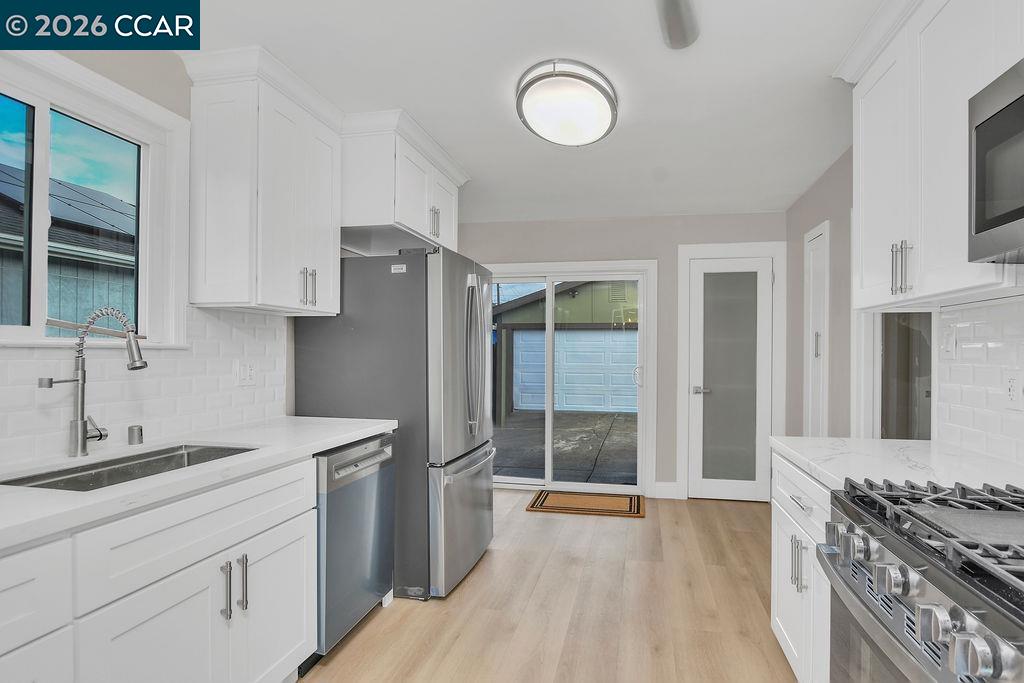 Detail Gallery Image 11 of 31 For 436 S 16th St, Richmond,  CA 94804 - 3 Beds | 2 Baths