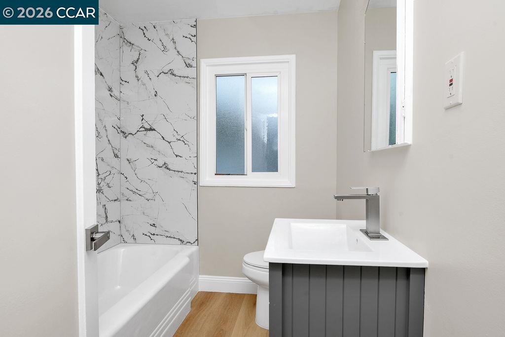 Detail Gallery Image 16 of 31 For 436 S 16th St, Richmond,  CA 94804 - 3 Beds | 2 Baths