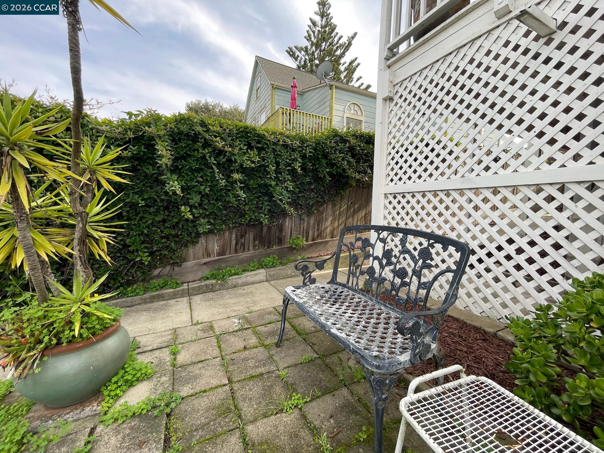 Detail Gallery Image 25 of 25 For 216 Kentucky St, Vallejo,  CA 94590 - 2 Beds | 1 Baths