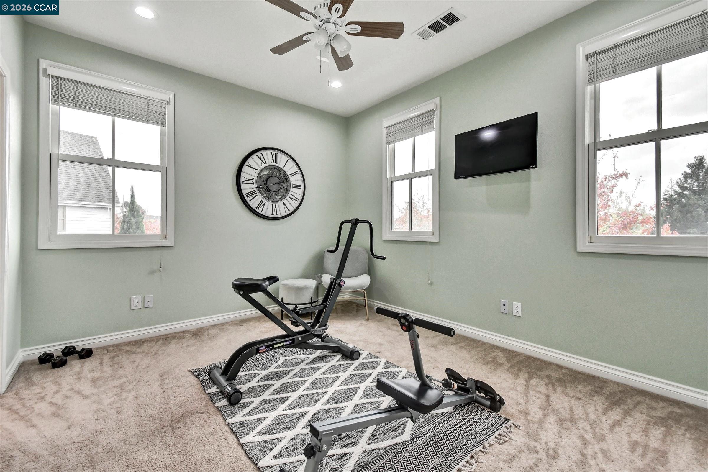 Detail Gallery Image 39 of 60 For 1018 Promenade St., Hercules,  CA 94547 - 6 Beds | 5/1 Baths