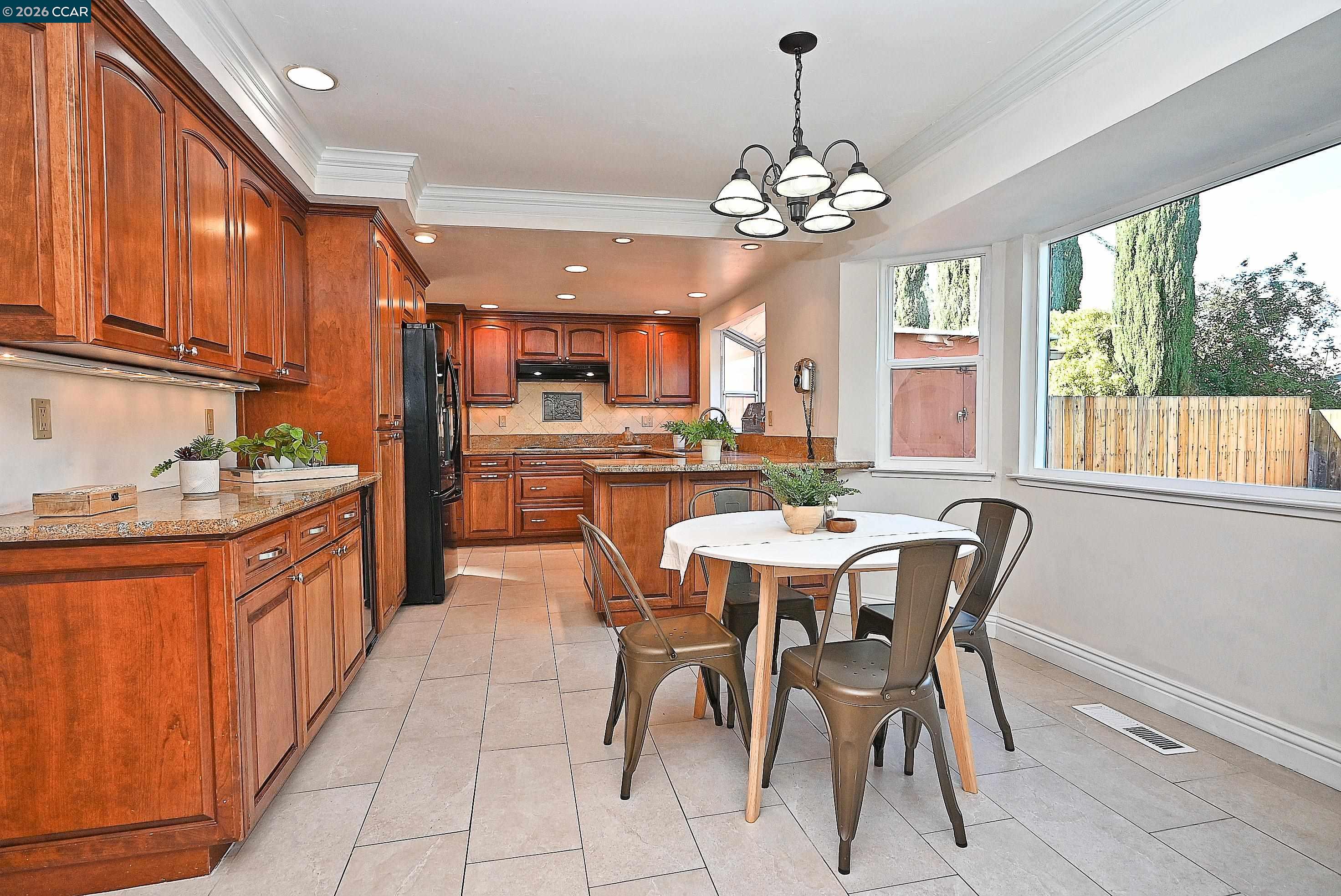 Detail Gallery Image 19 of 47 For 5091 Saint Celestine Court, Concord,  CA 94521 - 4 Beds | 2/1 Baths