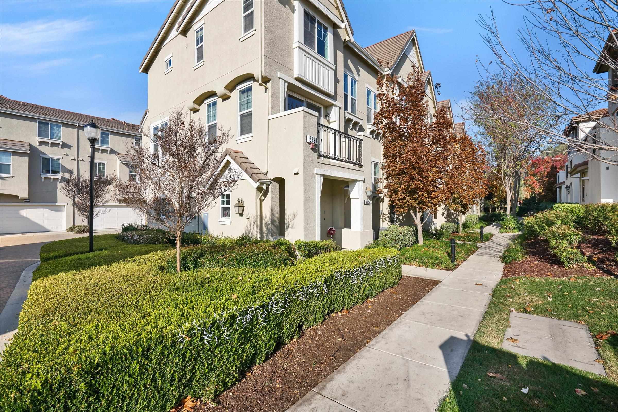 Front Image Thumbnail for BE41120414