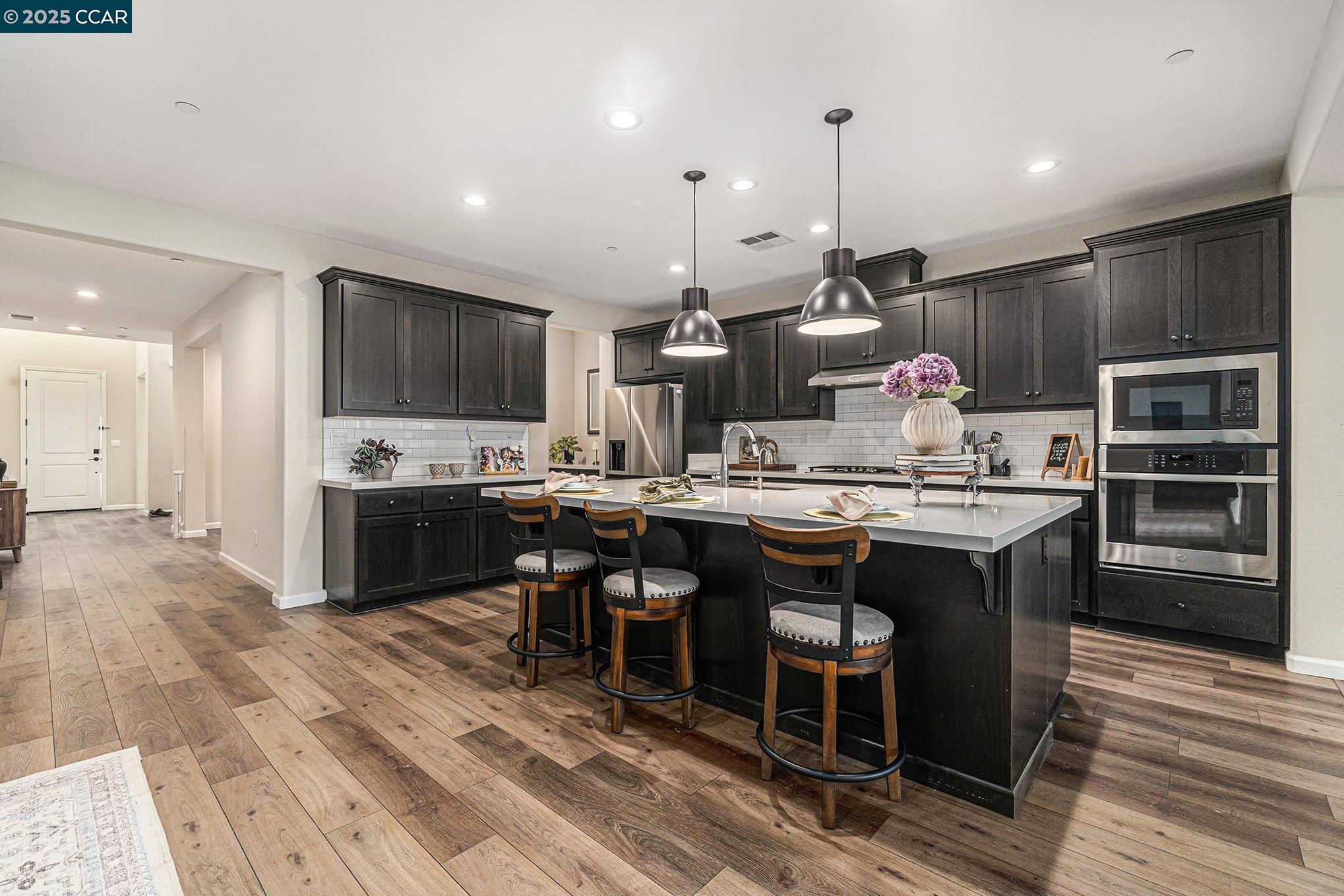 Detail Gallery Image 1 of 45 For 208 Littleton St, Oakley,  CA 94561 - 5 Beds | 4 Baths