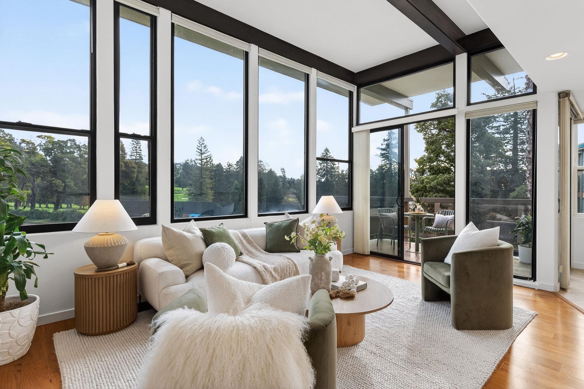 Front Image Thumbnail for EB41120466