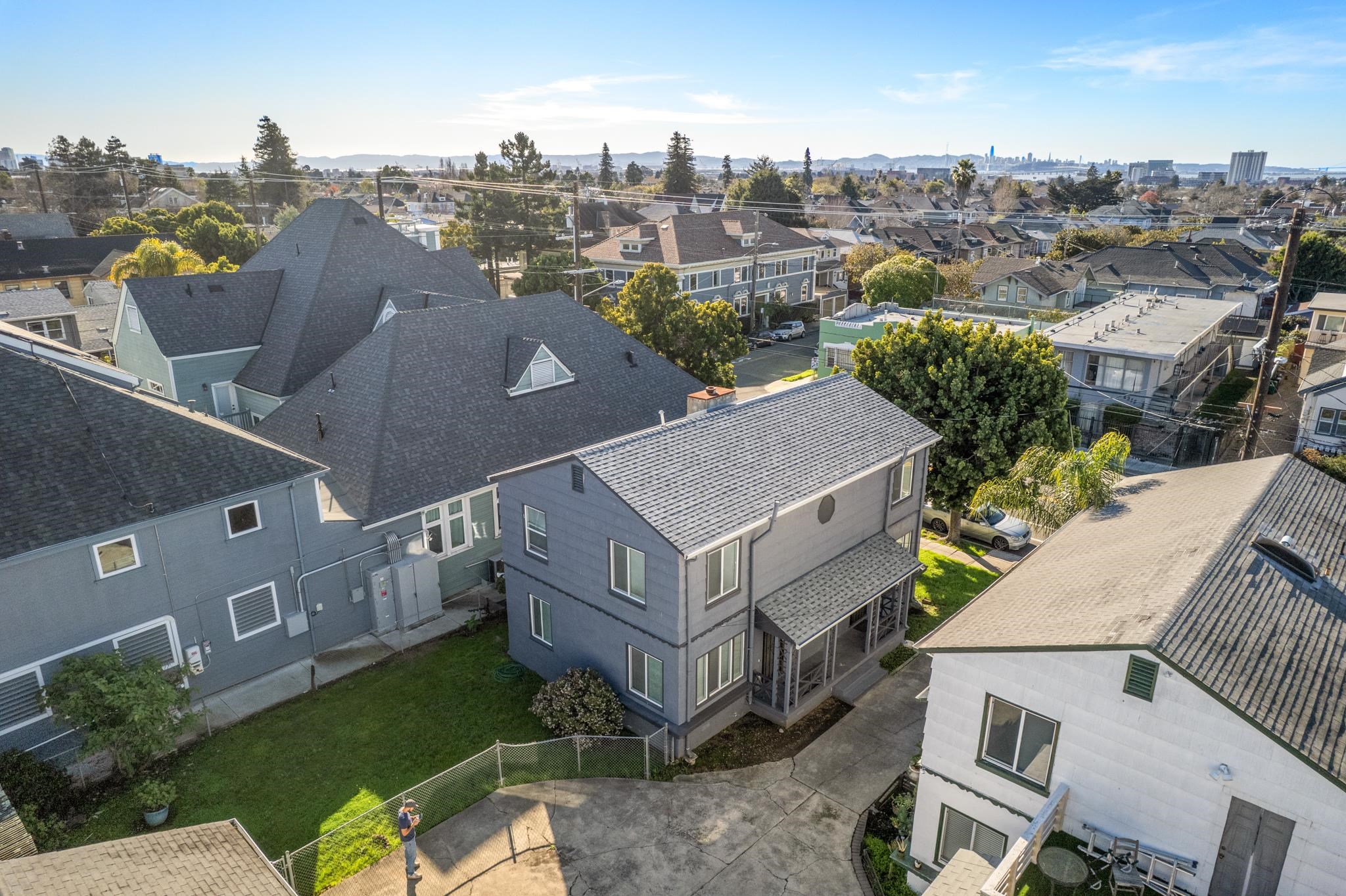 Detail Gallery Image 2 of 43 For 6320 Shattuck Ave, Oakland,  CA 94609 - – Beds | – Baths