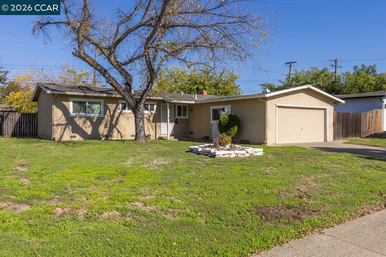 Front Image Thumbnail for CC41120495