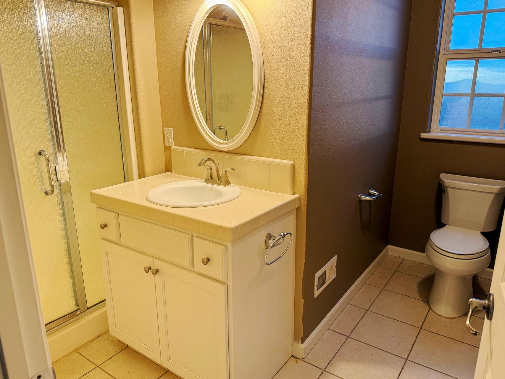 Detail Gallery Image 26 of 32 For 16446 Stamp Mill Loop, Jamestown,  CA 95327-9283 - 5 Beds | 4 Baths