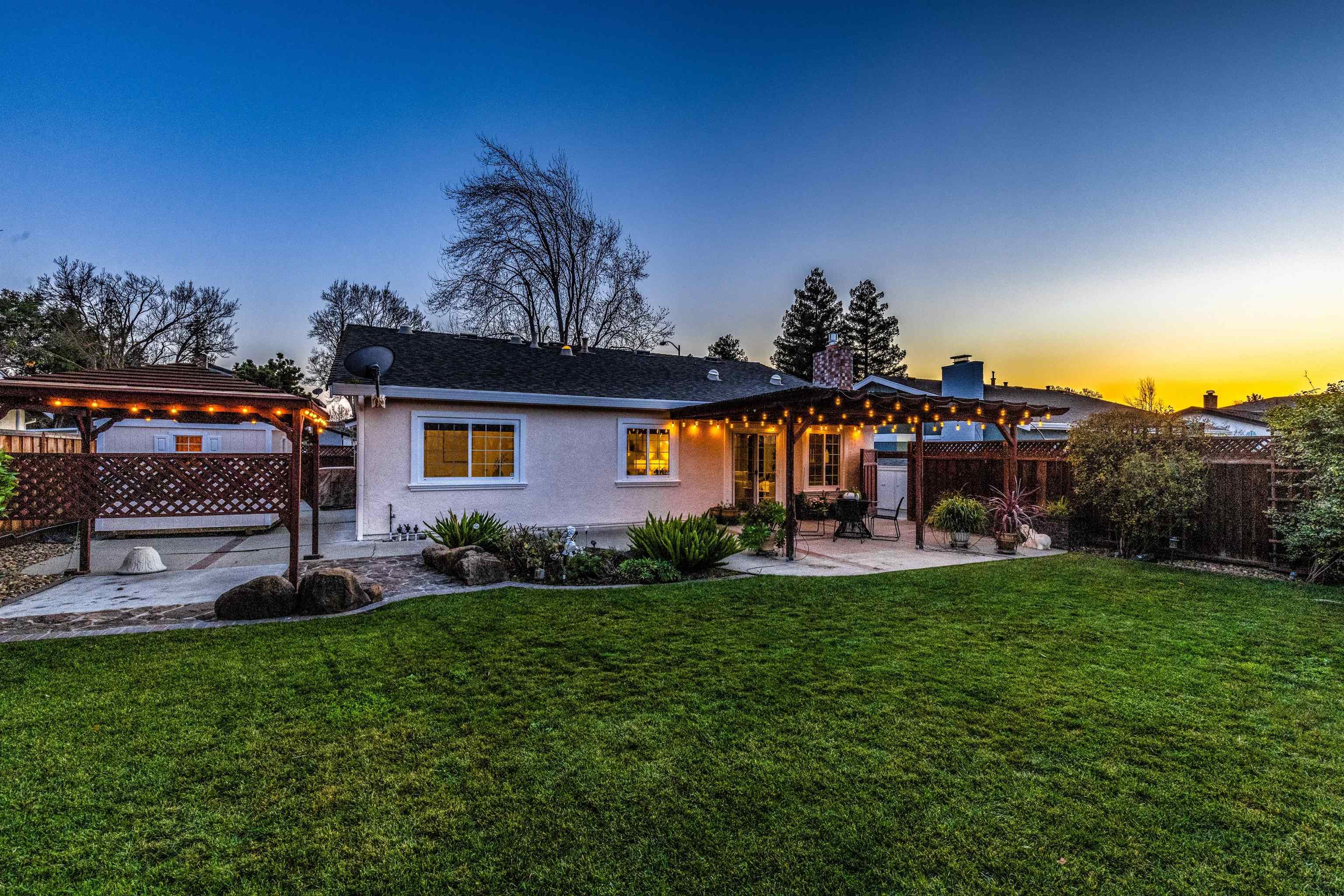 Detail Gallery Image 2 of 50 For 174 Tamalpais Ave, Livermore,  CA 94551 - 3 Beds | 2 Baths