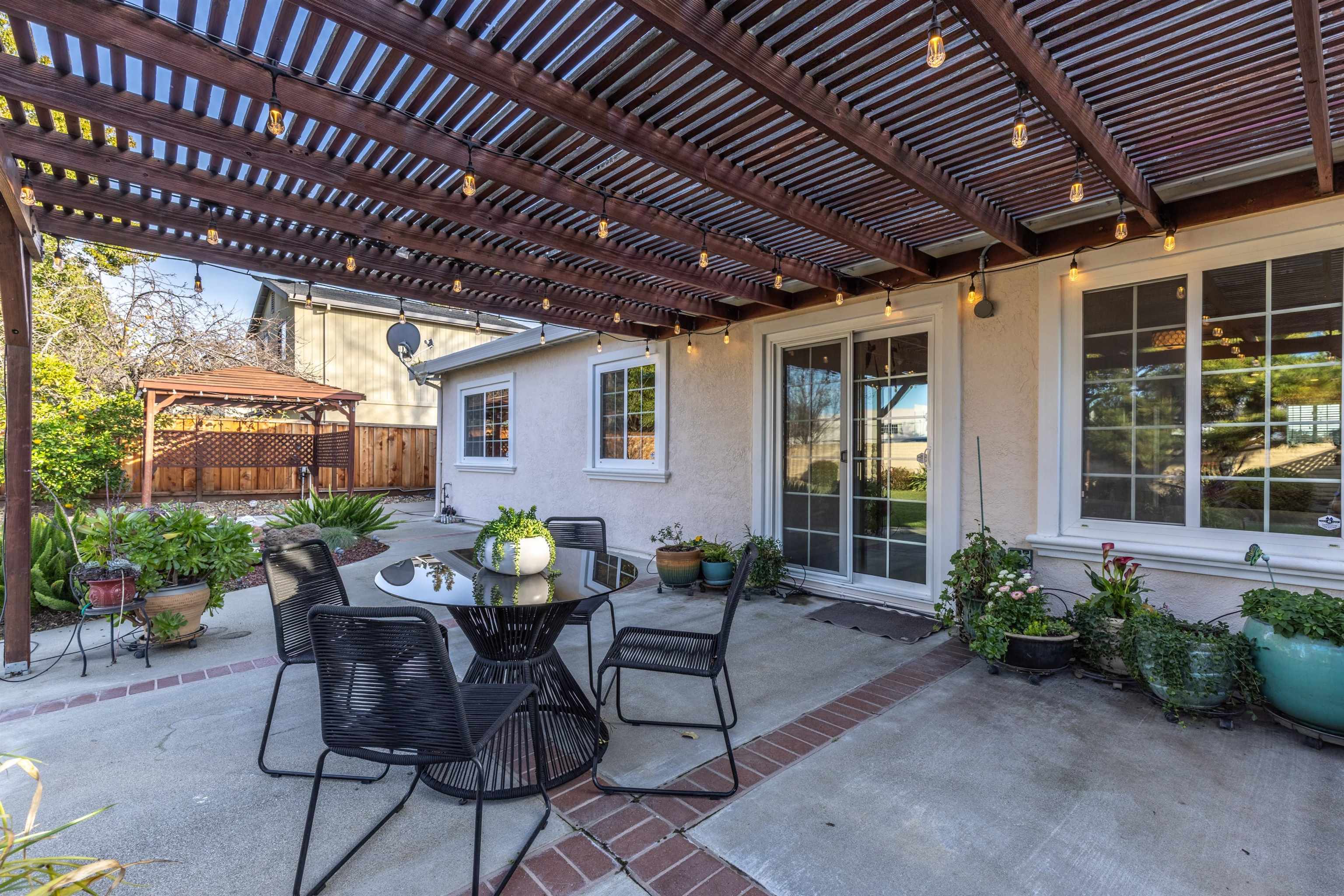 Detail Gallery Image 30 of 50 For 174 Tamalpais Ave, Livermore,  CA 94551 - 3 Beds | 2 Baths