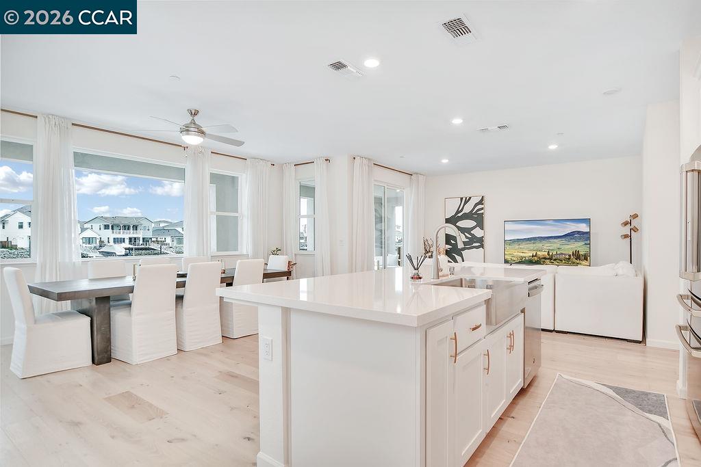 Detail Gallery Image 12 of 59 For 3287 Delta Coves Dr, Bethel Island,  CA 94511 - 3 Beds | 3 Baths