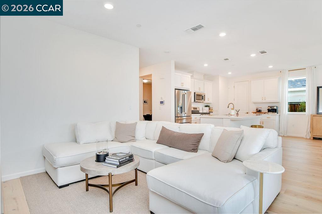 Detail Gallery Image 15 of 59 For 3287 Delta Coves Dr, Bethel Island,  CA 94511 - 3 Beds | 3 Baths