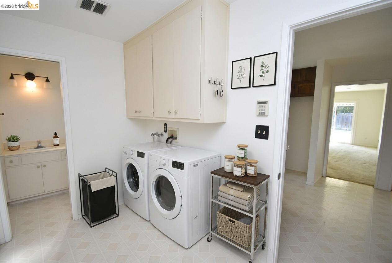 Detail Gallery Image 28 of 35 For 7011 Shoreham Pl, Stockton,  CA 95207 - 4 Beds | 2 Baths