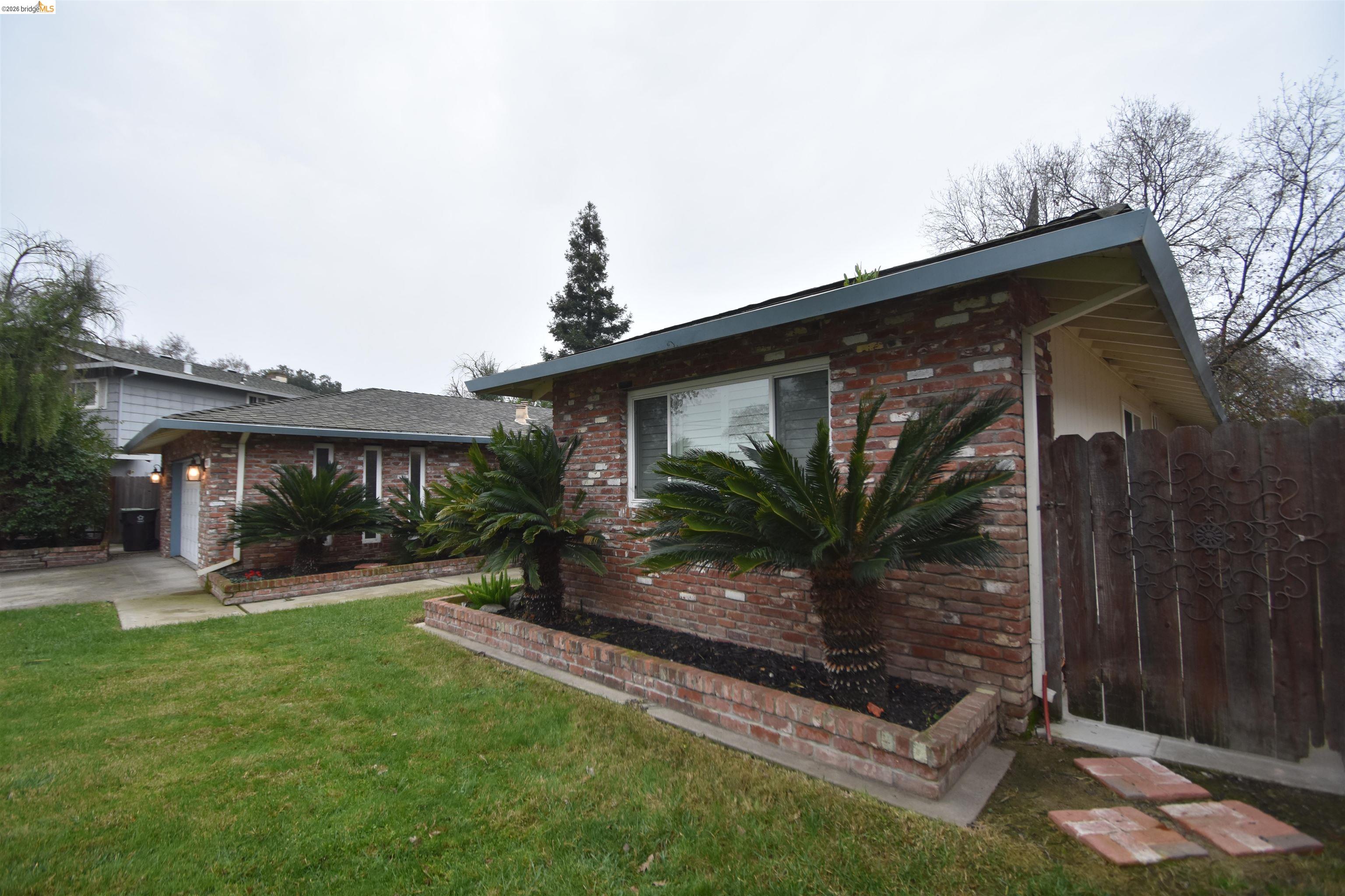 Detail Gallery Image 33 of 35 For 7011 Shoreham Pl, Stockton,  CA 95207 - 4 Beds | 2 Baths