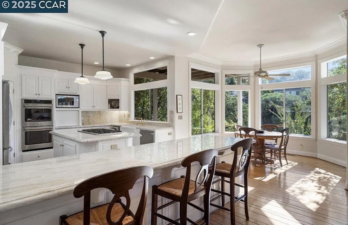 Detail Gallery Image 14 of 46 For 3109 Stonegate Dr, Alamo,  CA 94507 - 4 Beds | 4/1 Baths