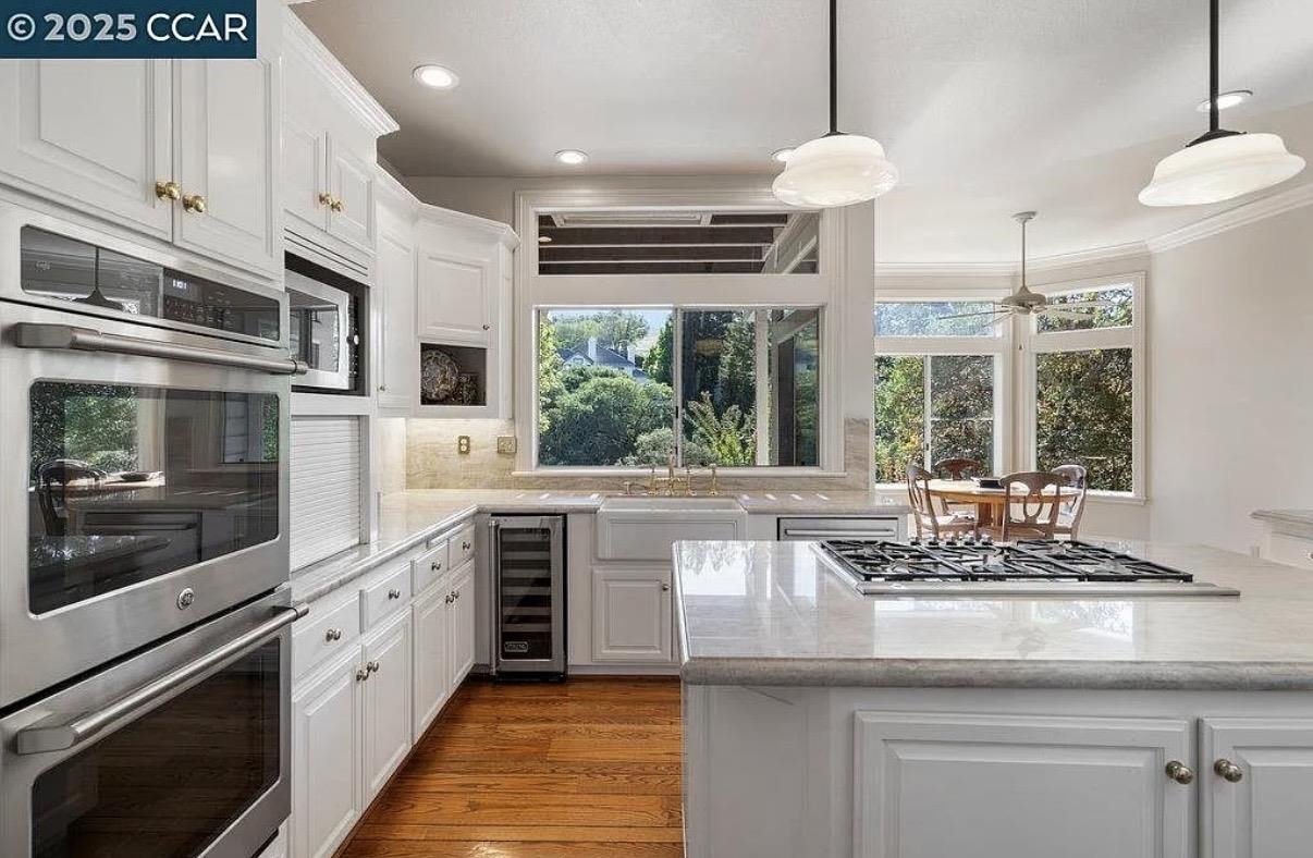 Detail Gallery Image 17 of 46 For 3109 Stonegate Dr, Alamo,  CA 94507 - 4 Beds | 4/1 Baths