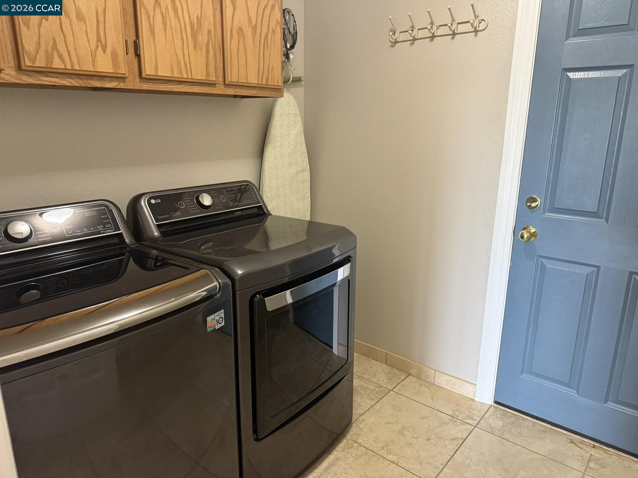 Detail Gallery Image 18 of 27 For 1109 Vista Point Ln, Concord,  CA 94521 - 4 Beds | 3 Baths