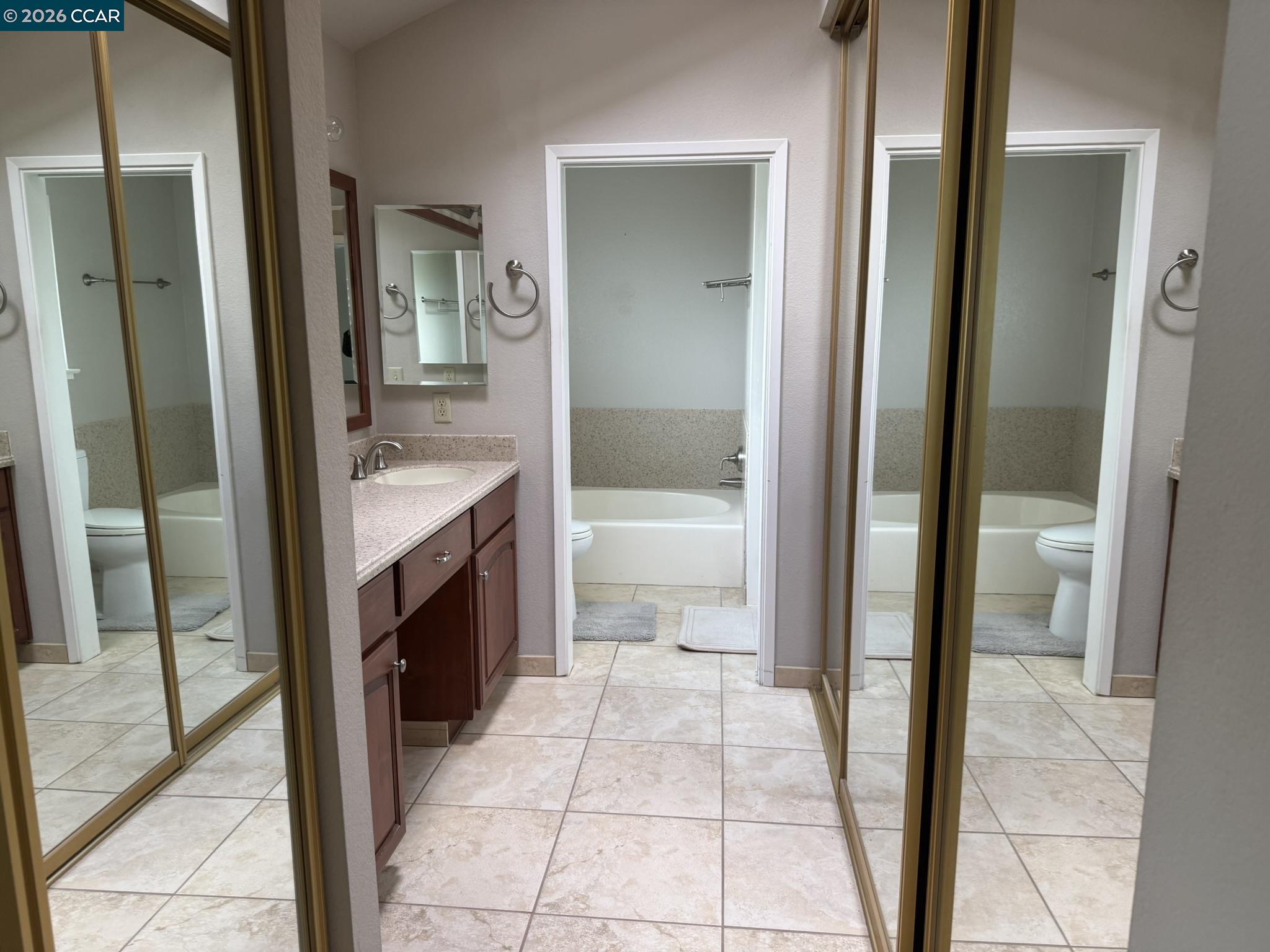 Detail Gallery Image 23 of 27 For 1109 Vista Point Ln, Concord,  CA 94521 - 4 Beds | 3 Baths