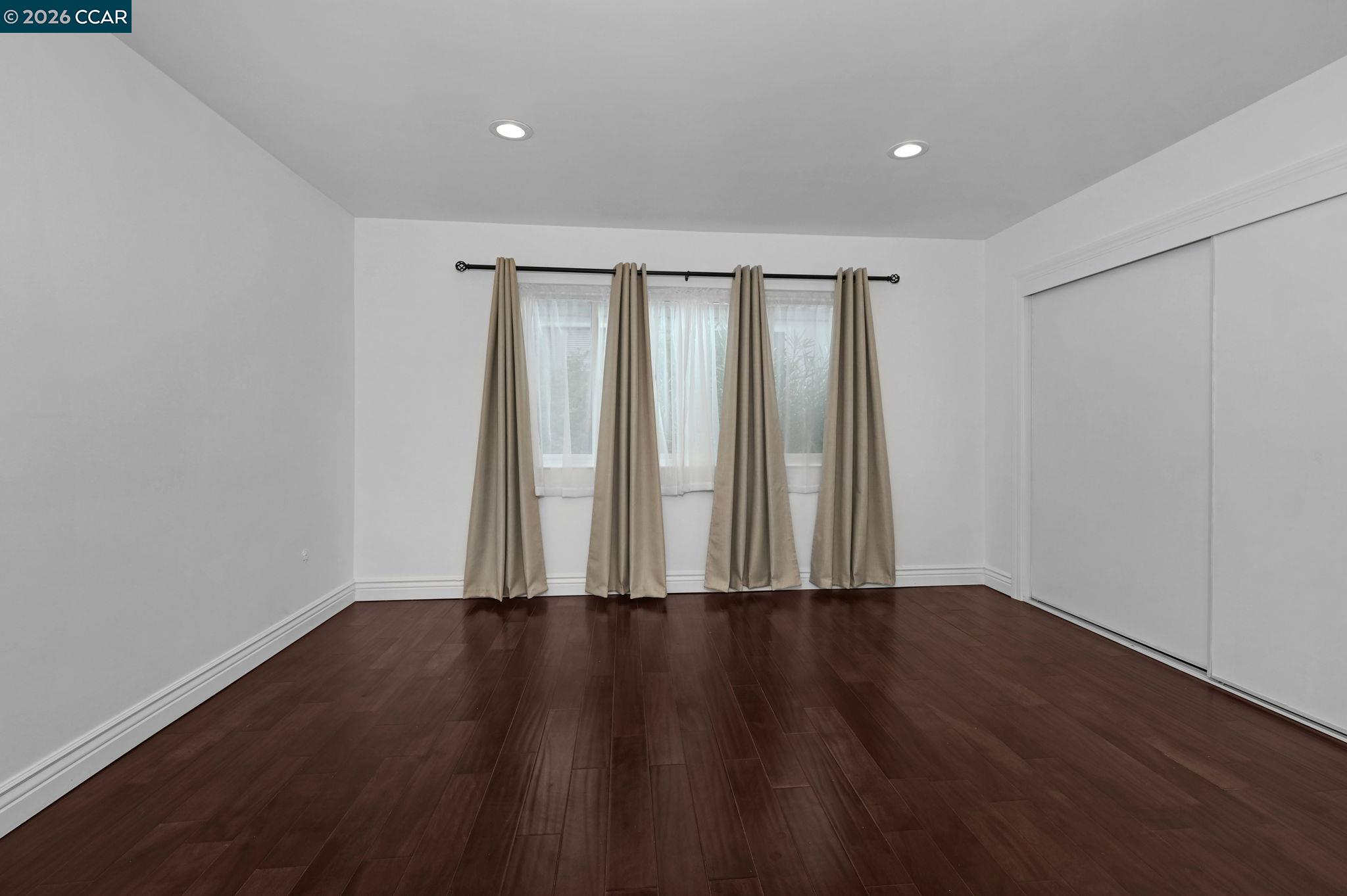 Photo #21: 41120606 Listing: Photo #21