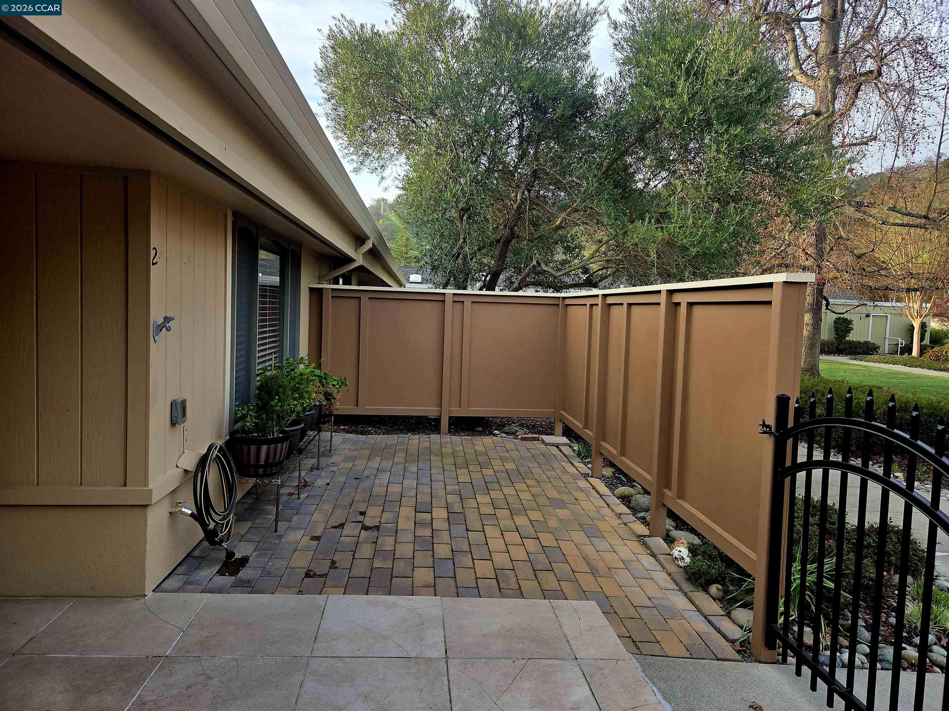 Photo #4: 41120606 Listing: Photo #4