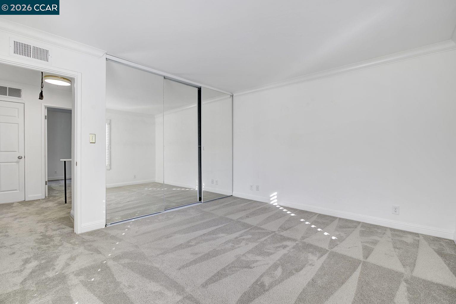 Photo #24: 41120618 Listing: Photo #24