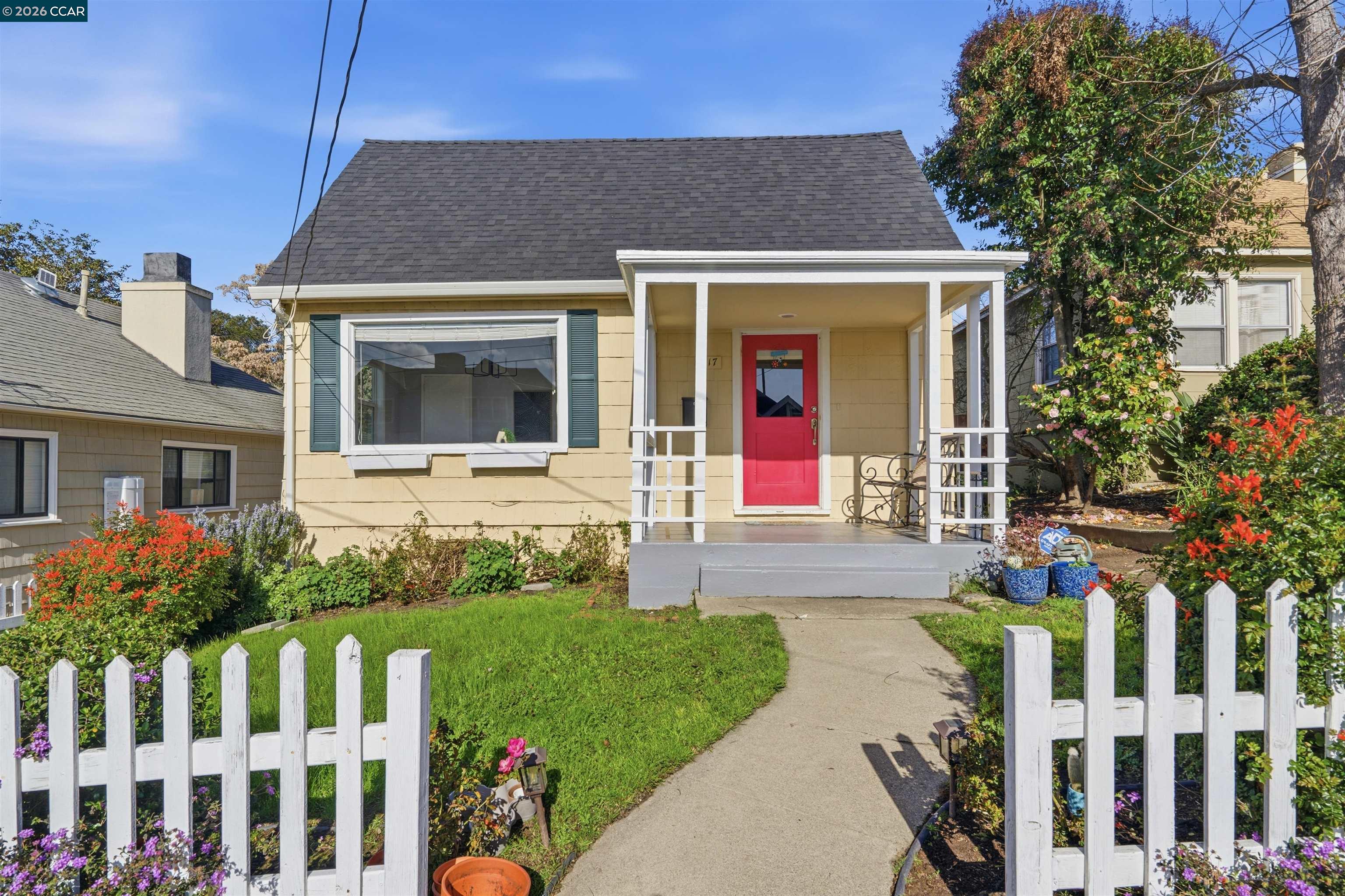 Front Image Thumbnail for CC41120619