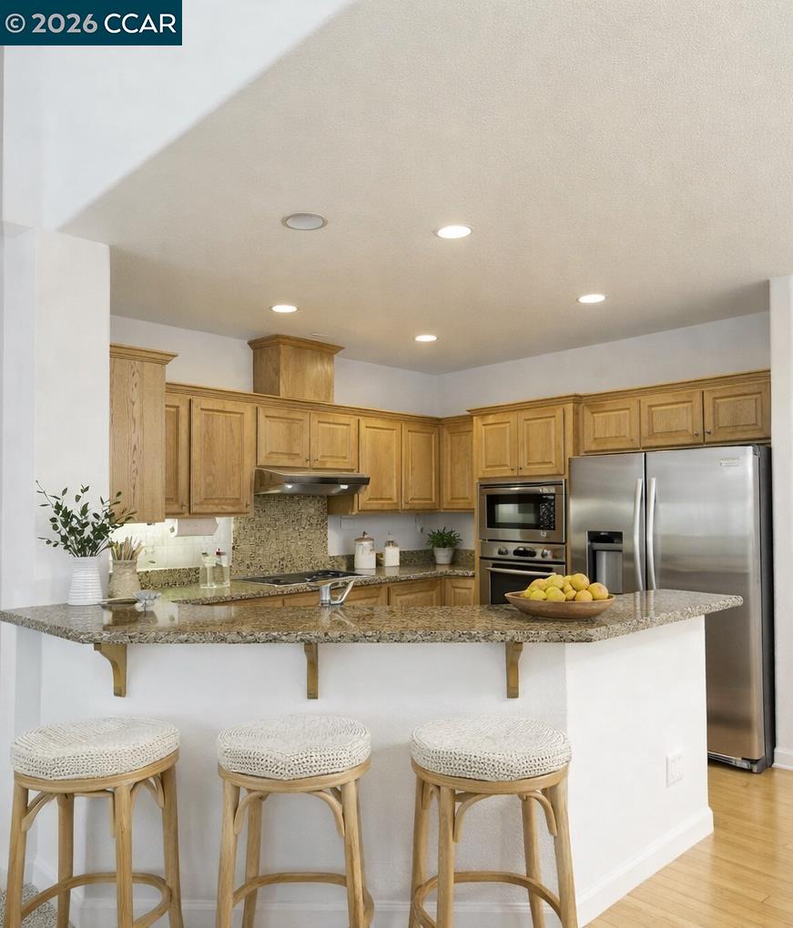 Detail Gallery Image 2 of 48 For 350 Caroni St, Walnut Creek,  CA 94597 - 4 Beds | 3 Baths