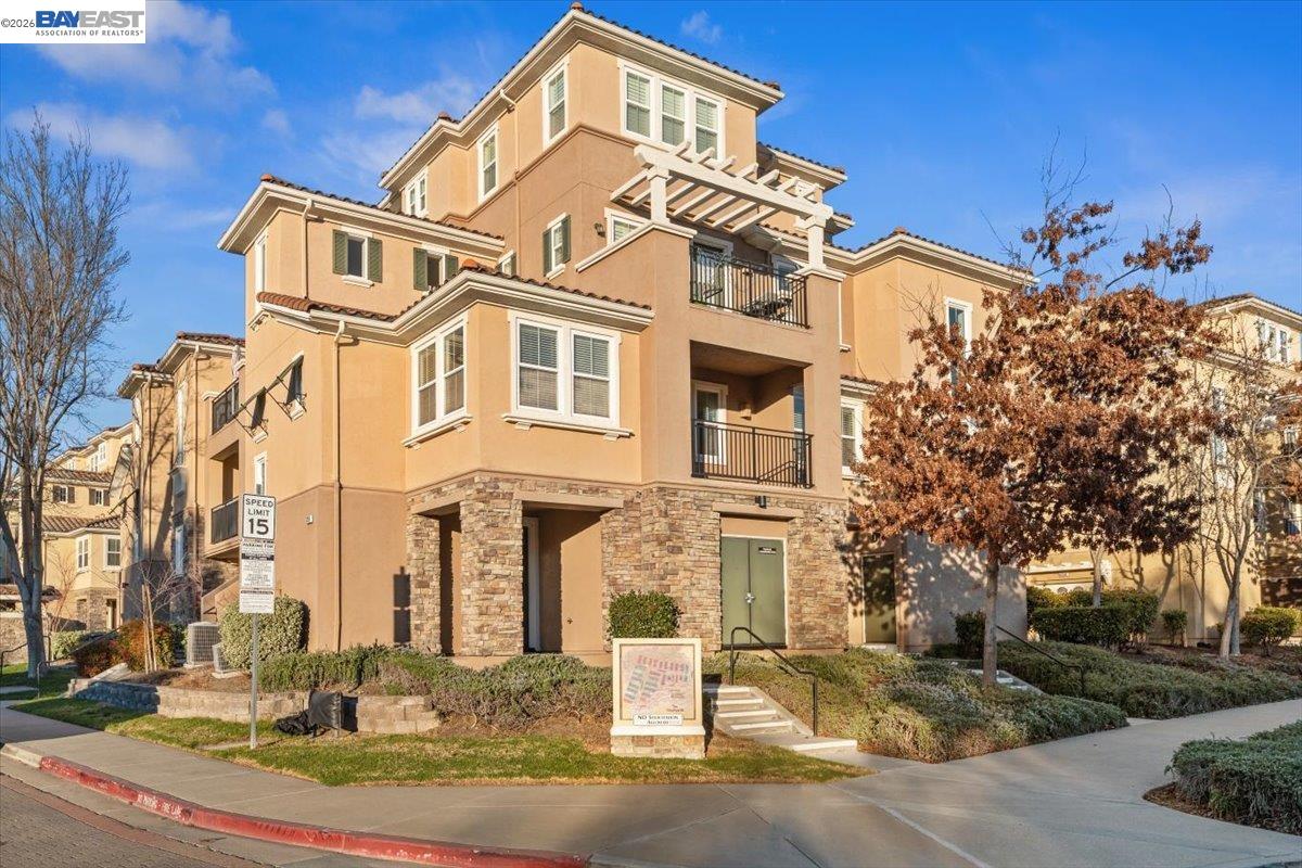 Front Image Thumbnail for BE41120662