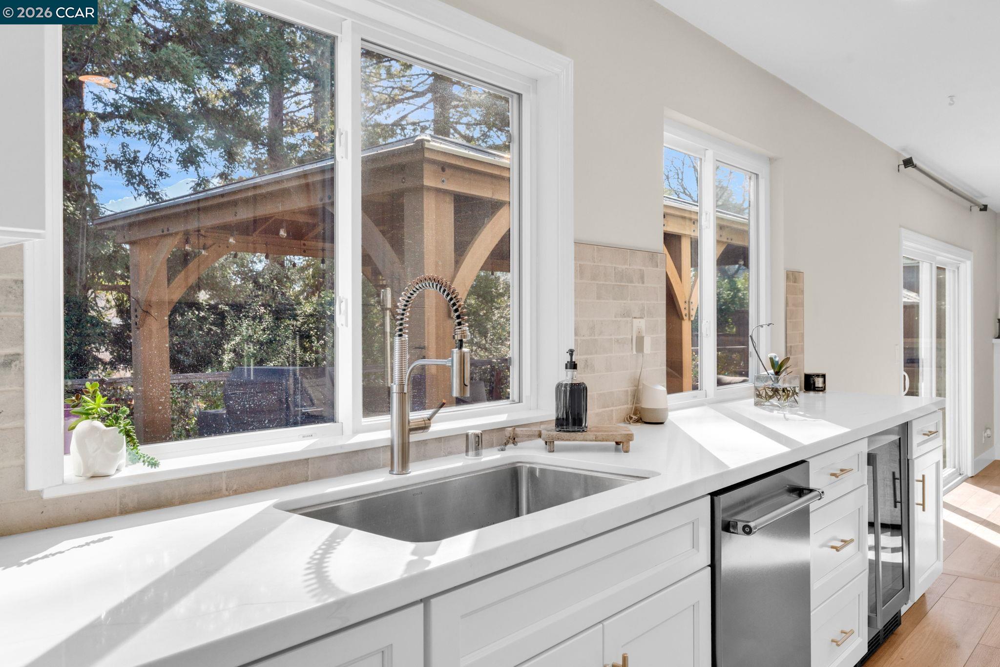 Detail Gallery Image 13 of 51 For 327 Mt Washington Way, Clayton,  CA 94517 - 5 Beds | 2/1 Baths