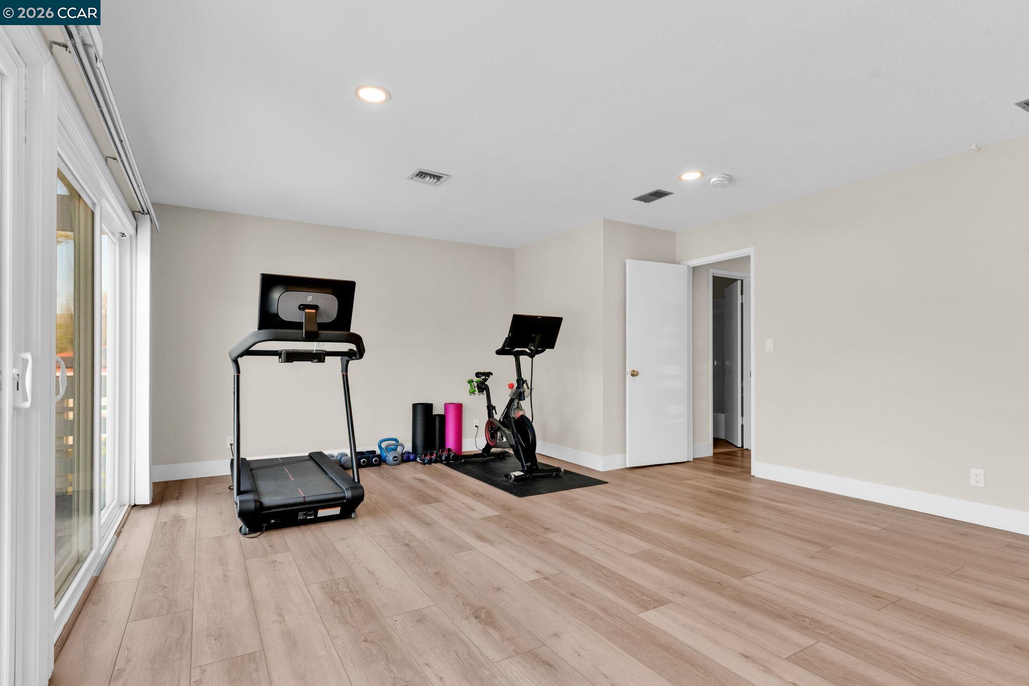 Detail Gallery Image 32 of 51 For 327 Mt Washington Way, Clayton,  CA 94517 - 5 Beds | 2/1 Baths