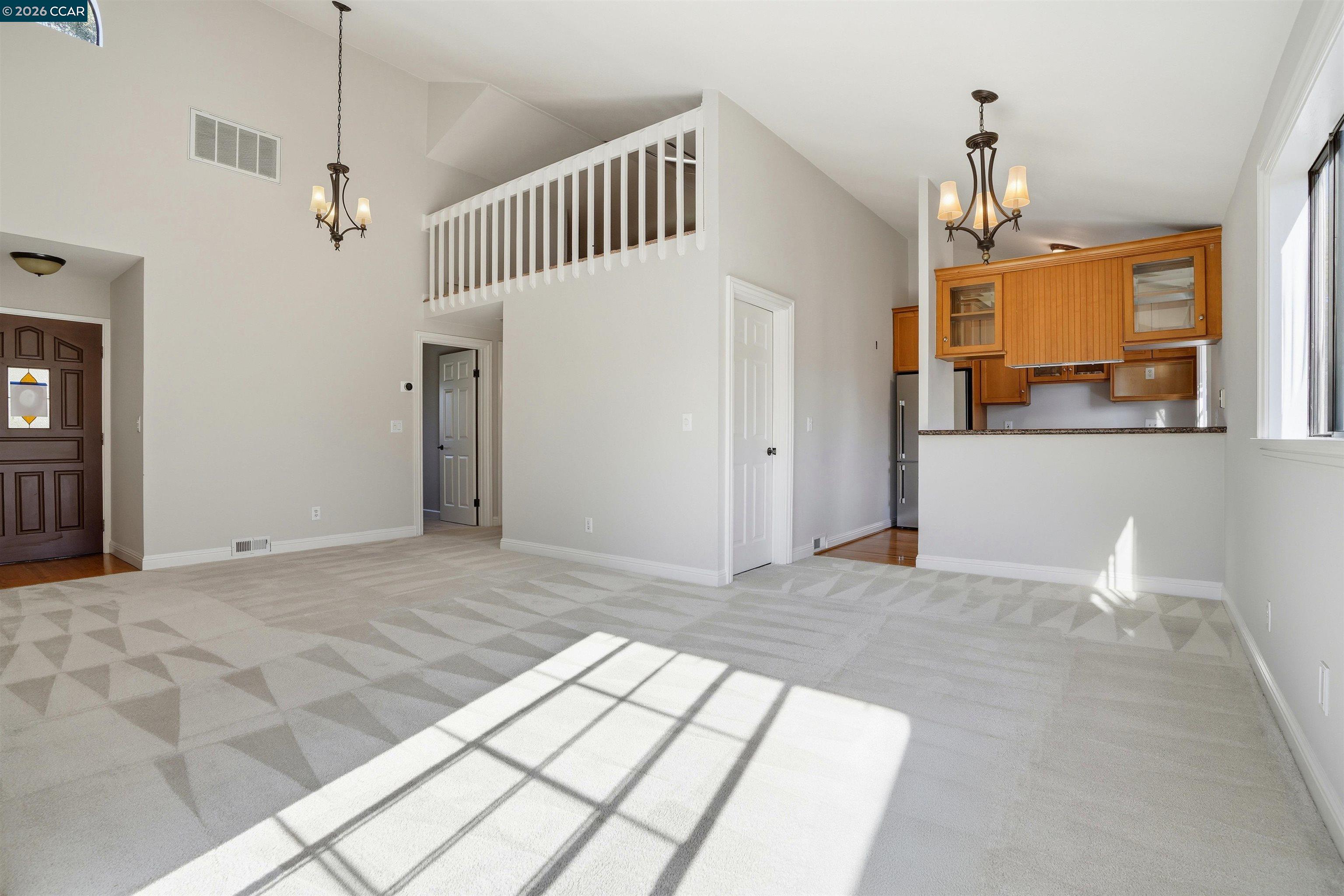 Detail Gallery Image 12 of 32 For 824 Cedar St #B,  Redwood City,  CA 94063 - 2 Beds | 1/1 Baths