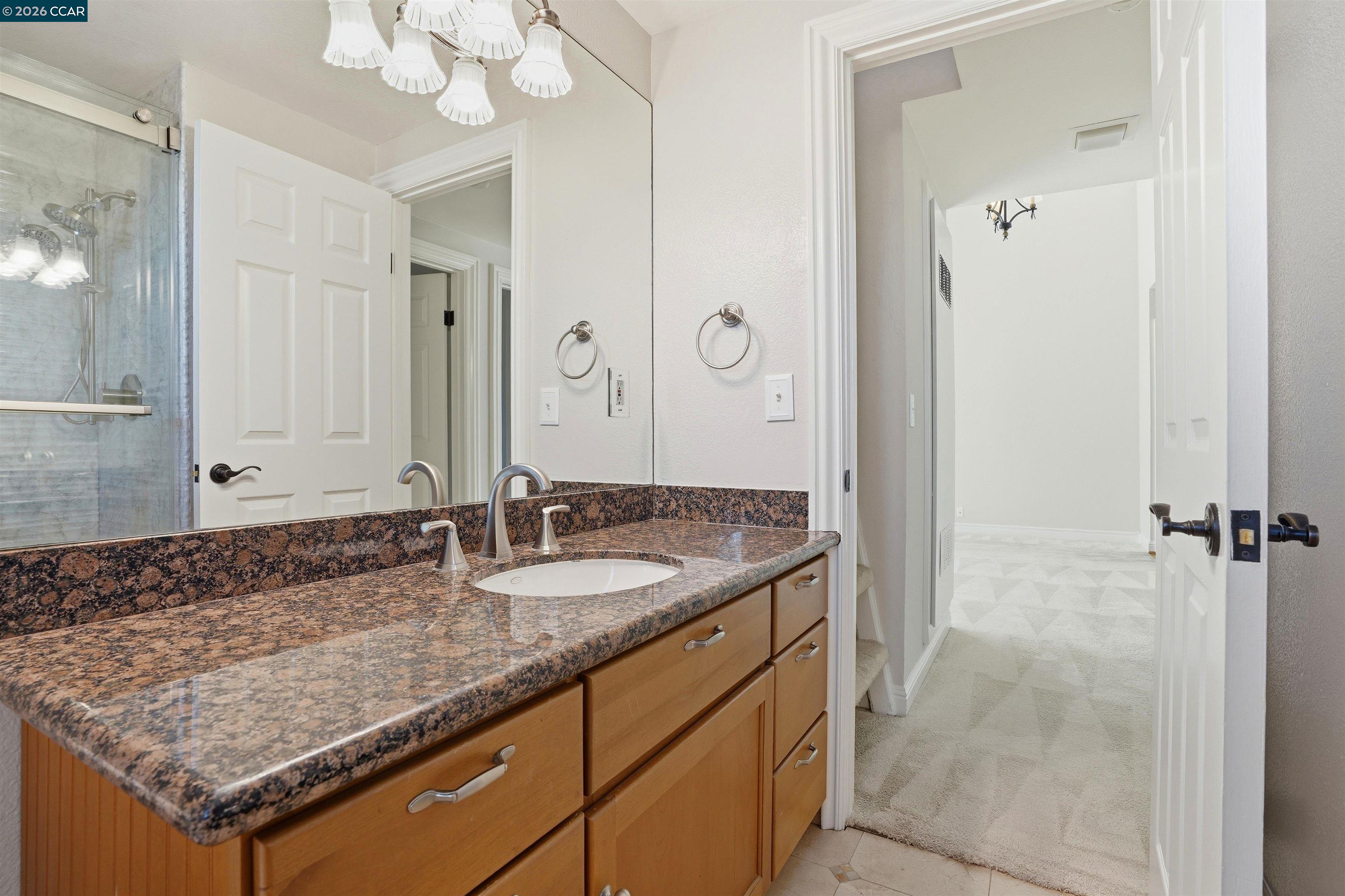Detail Gallery Image 26 of 32 For 824 Cedar St #B,  Redwood City,  CA 94063 - 2 Beds | 1/1 Baths