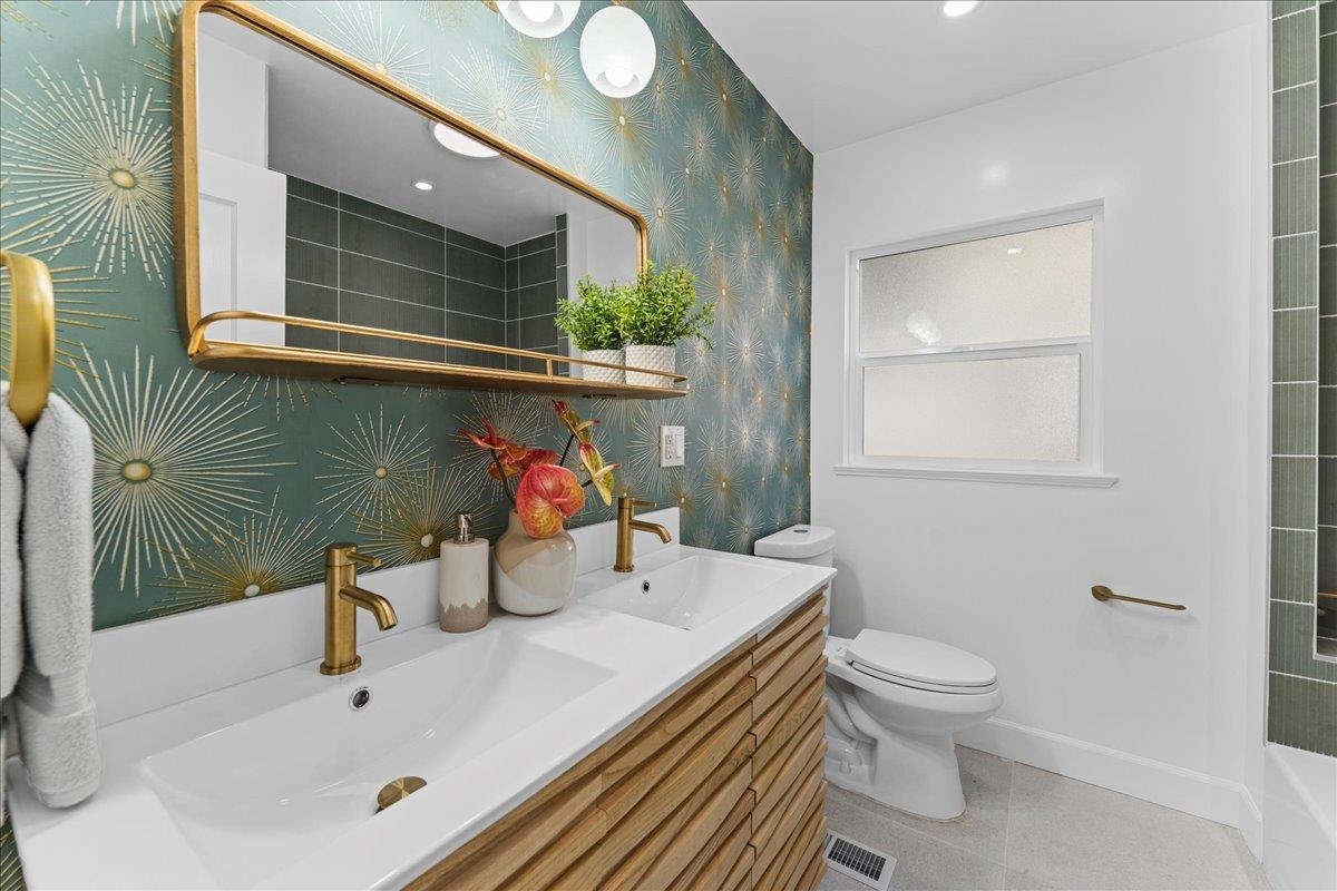 Detail Gallery Image 22 of 37 For 6032 Mauritania Ave, Oakland,  CA 94605 - 3 Beds | 2 Baths