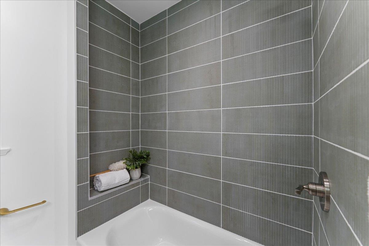 Detail Gallery Image 23 of 37 For 6032 Mauritania Ave, Oakland,  CA 94605 - 3 Beds | 2 Baths