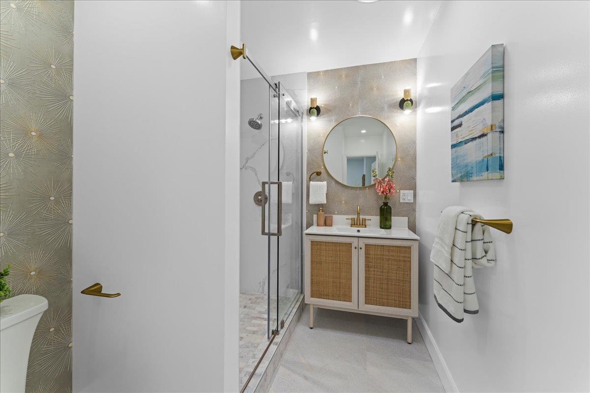 Detail Gallery Image 29 of 37 For 6032 Mauritania Ave, Oakland,  CA 94605 - 3 Beds | 2 Baths