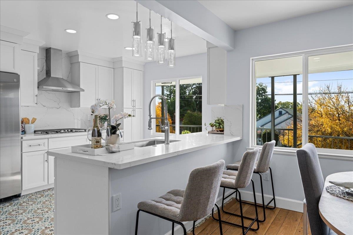 Detail Gallery Image 4 of 37 For 6032 Mauritania Ave, Oakland,  CA 94605 - 3 Beds | 2 Baths