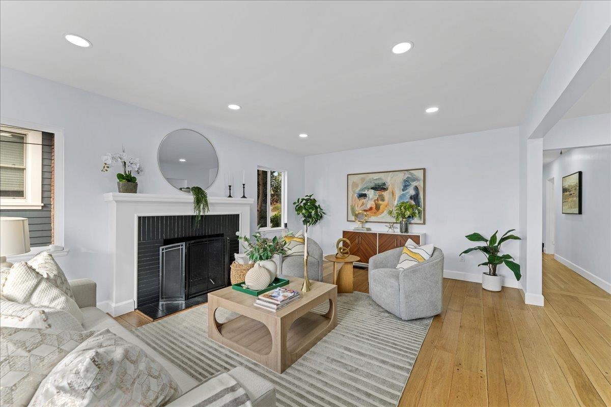 Detail Gallery Image 5 of 37 For 6032 Mauritania Ave, Oakland,  CA 94605 - 3 Beds | 2 Baths