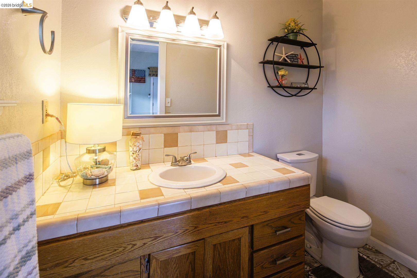 Detail Gallery Image 16 of 60 For 5887 Enramada Dr, La Grange,  CA 95329 - 3 Beds | 2/1 Baths