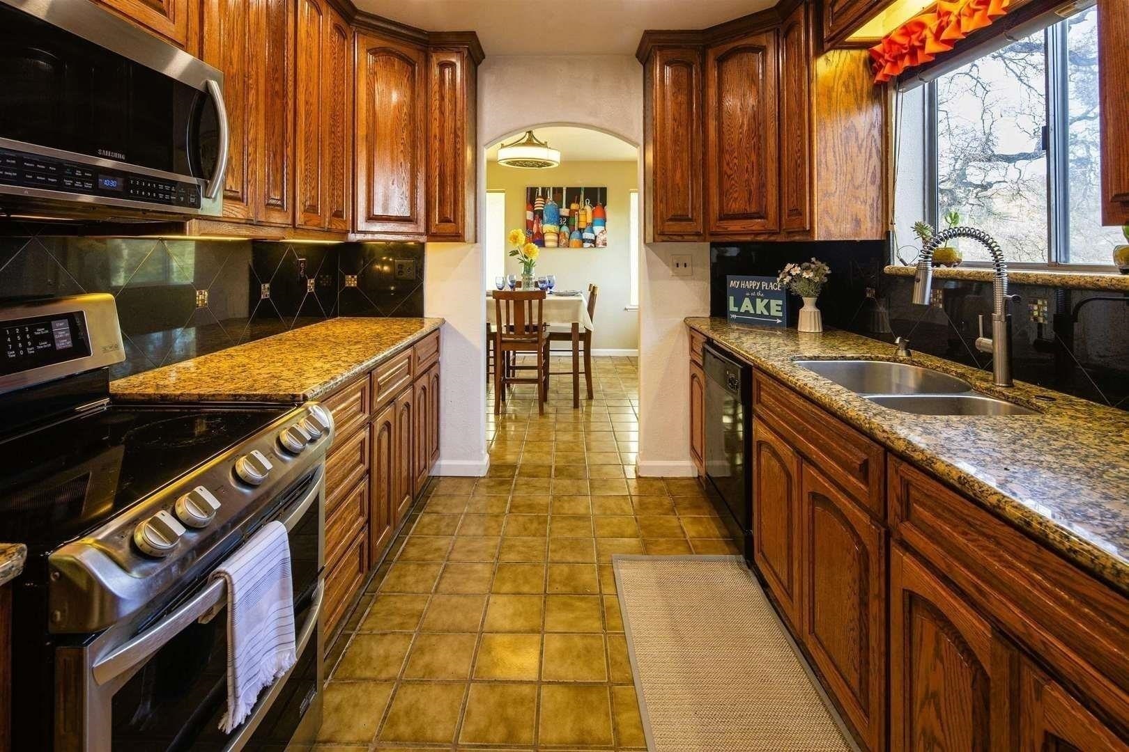 Detail Gallery Image 19 of 60 For 5887 Enramada Dr, La Grange,  CA 95329 - 3 Beds | 2/1 Baths