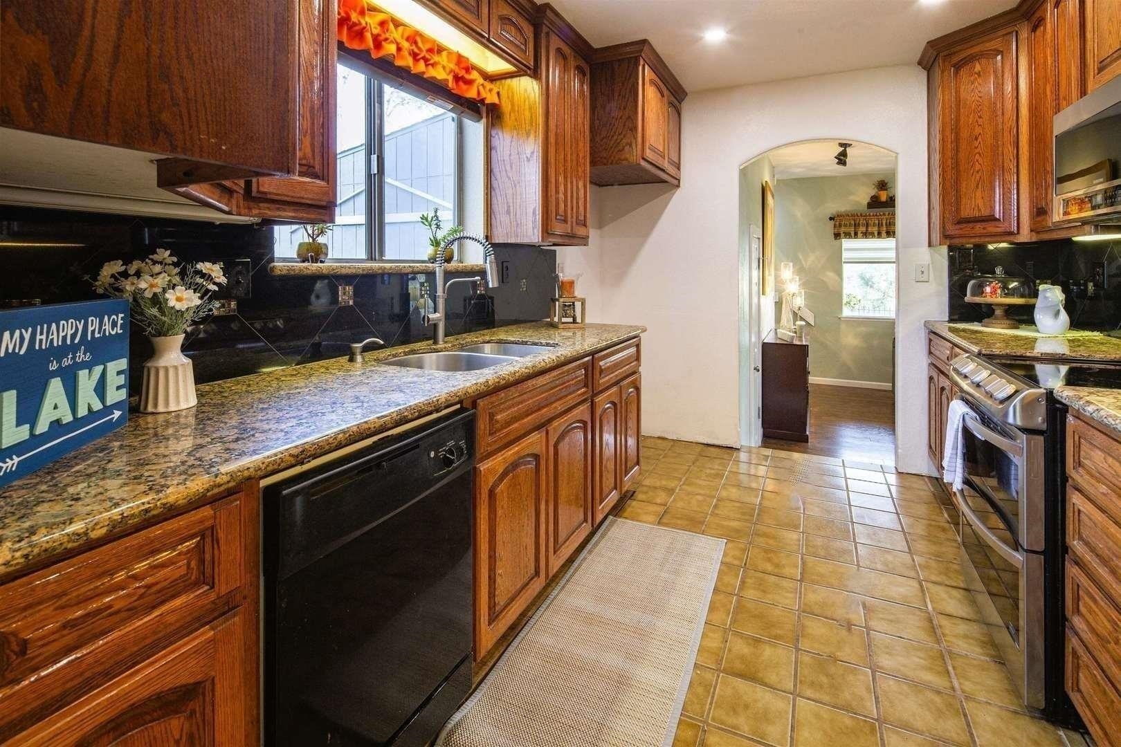 Detail Gallery Image 20 of 60 For 5887 Enramada Dr, La Grange,  CA 95329 - 3 Beds | 2/1 Baths