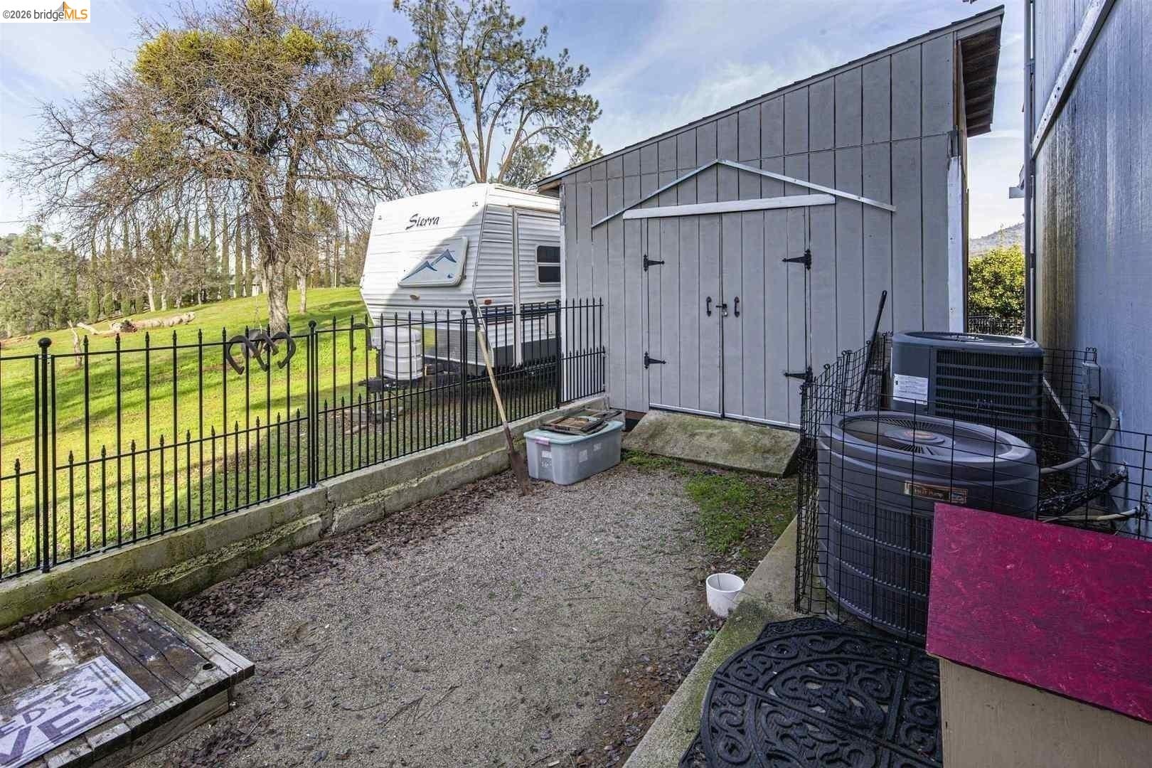 Detail Gallery Image 43 of 60 For 5887 Enramada Dr, La Grange,  CA 95329 - 3 Beds | 2/1 Baths