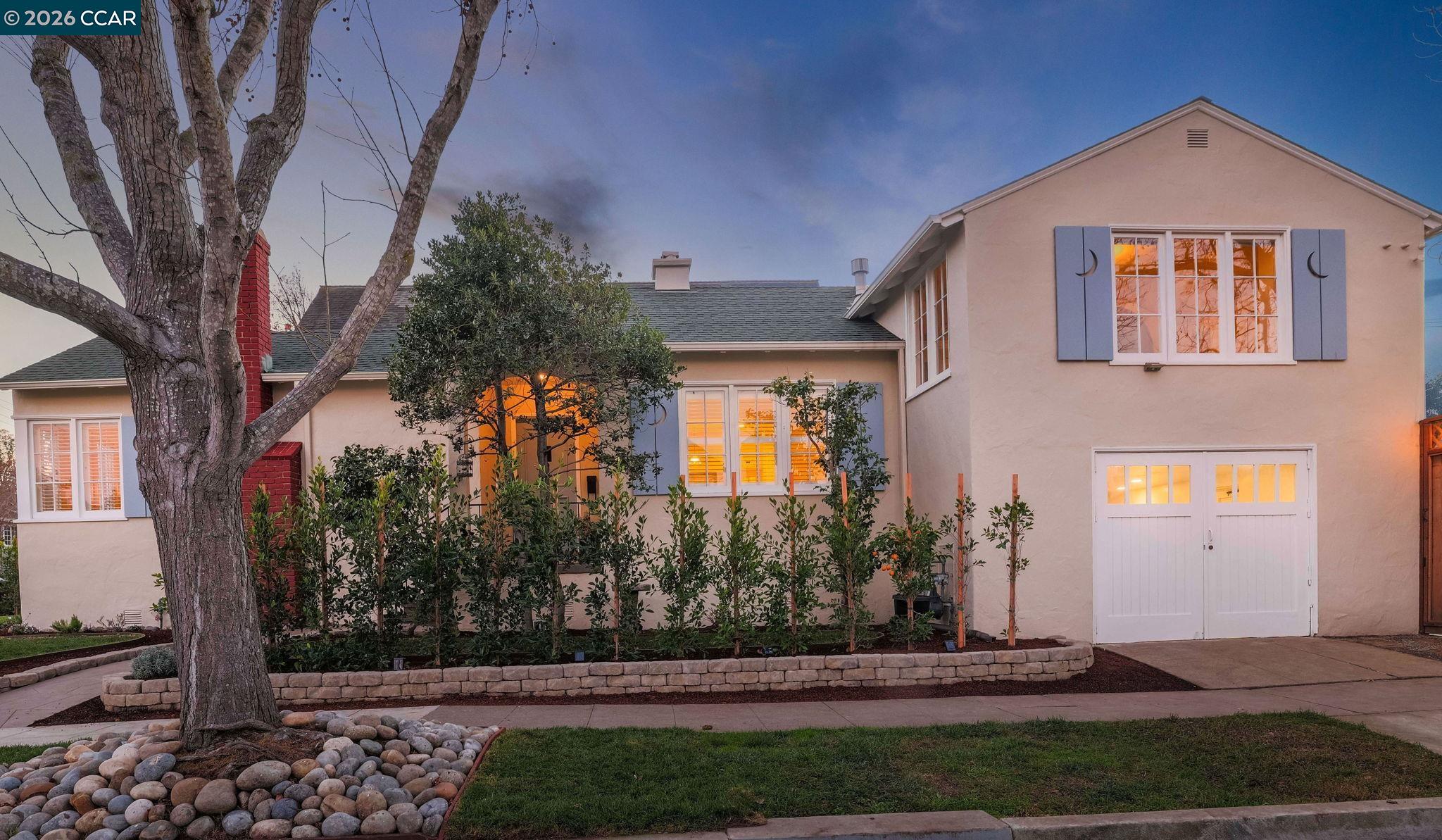 Front Image Thumbnail for CC41120701