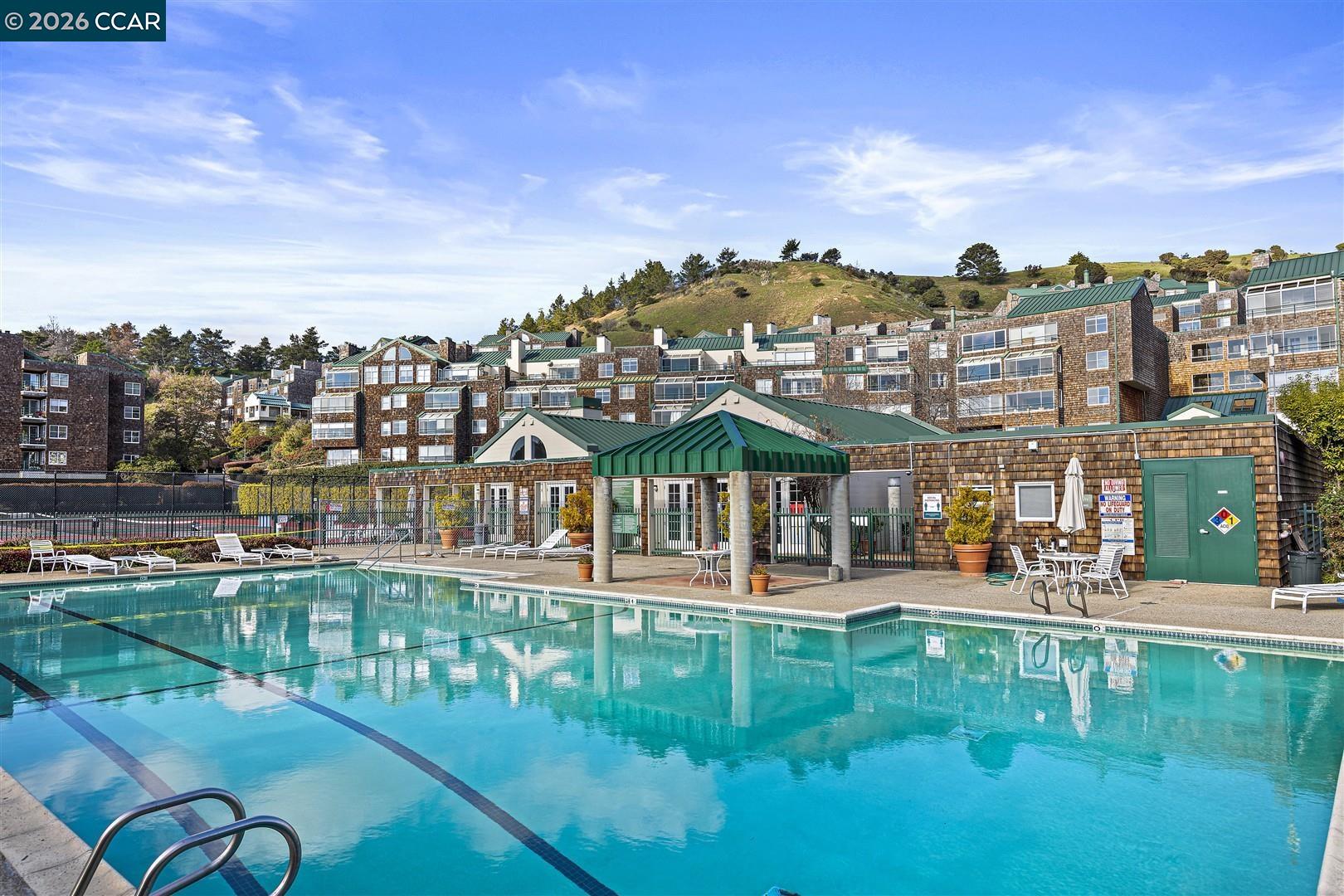 Photo #34: 41120706 Listing: Photo #34