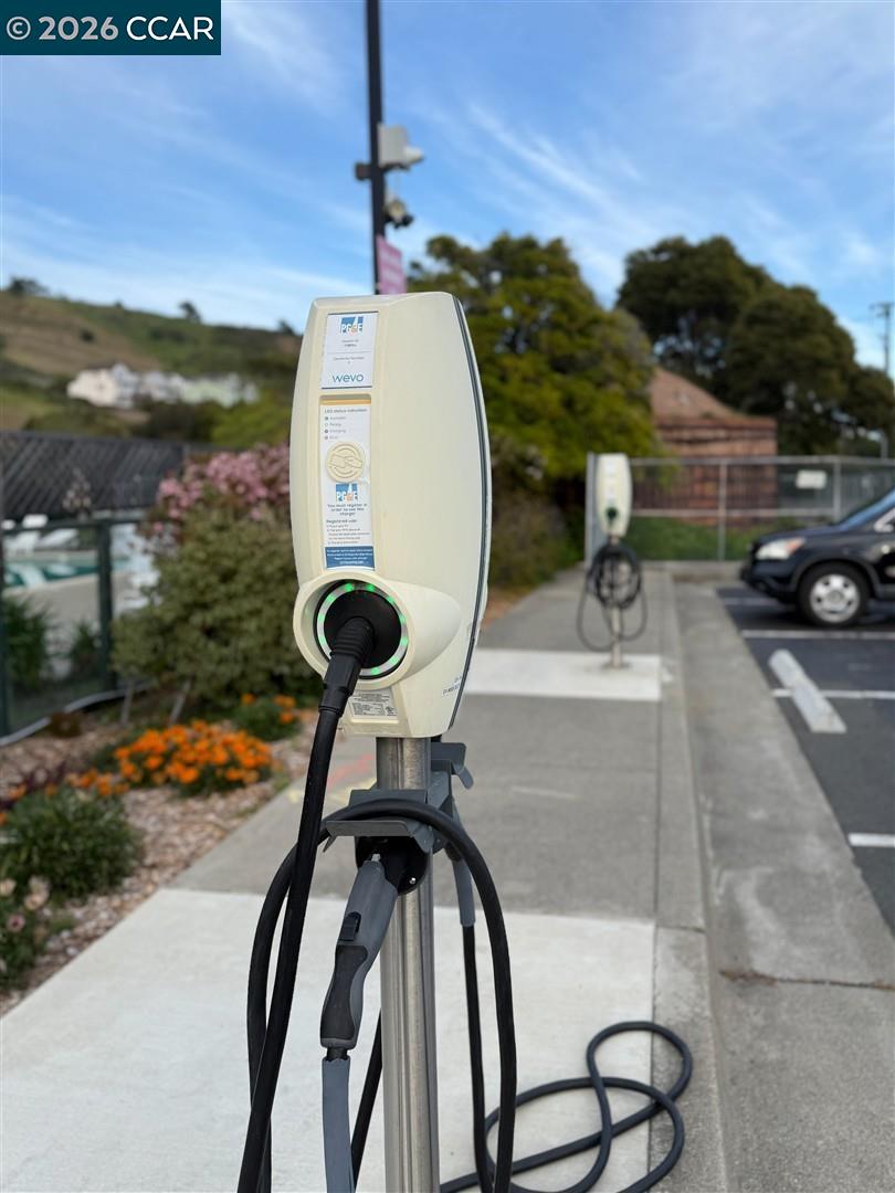 Photo #40: 41120706 Listing: Photo #40