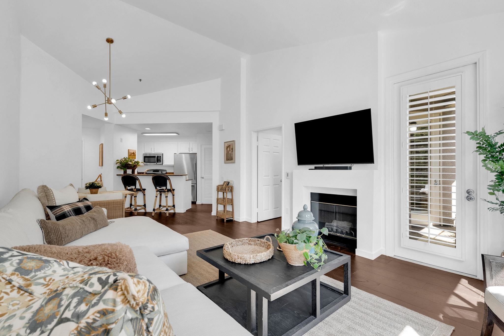 Detail Gallery Image 10 of 27 For 180 Caldecott #314,  Oakland,  CA 94618 - 1 Beds | 1 Baths