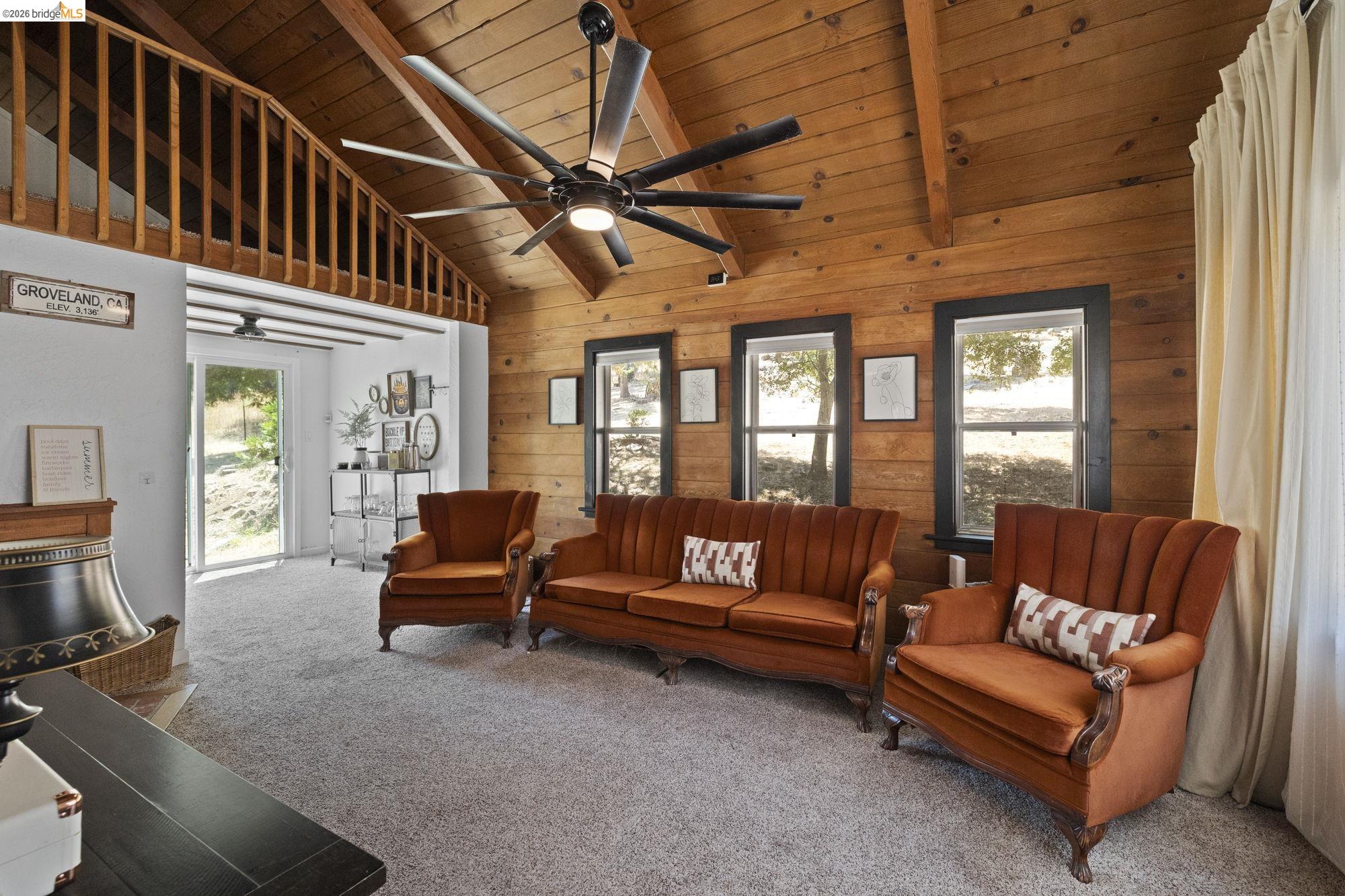 Detail Gallery Image 11 of 44 For 20785 Buttercup Cir, Groveland,  CA 95321 - 3 Beds | 2 Baths