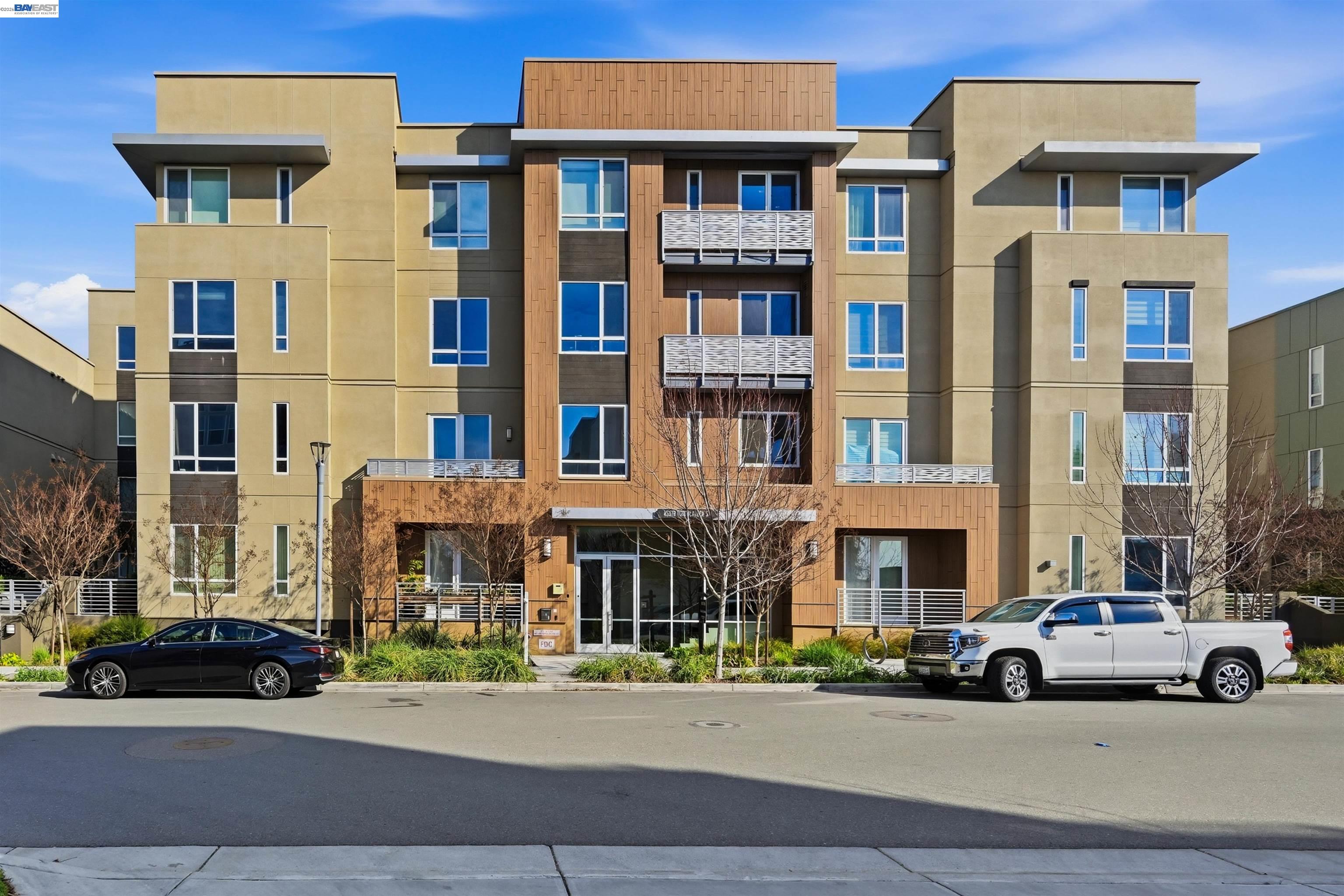 Front Image Thumbnail for BE41120726